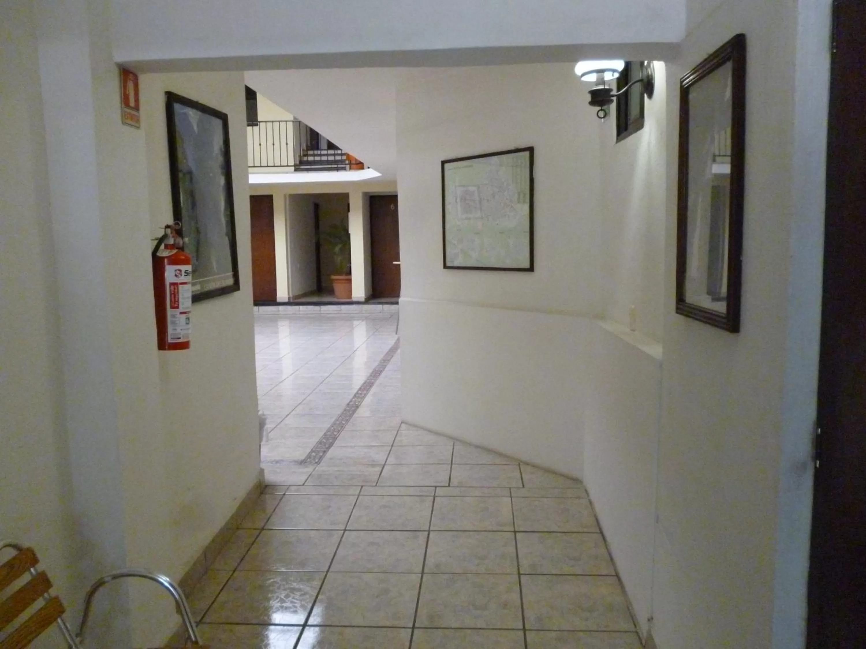 Uke Inn Hotel & Suites Xamaipak