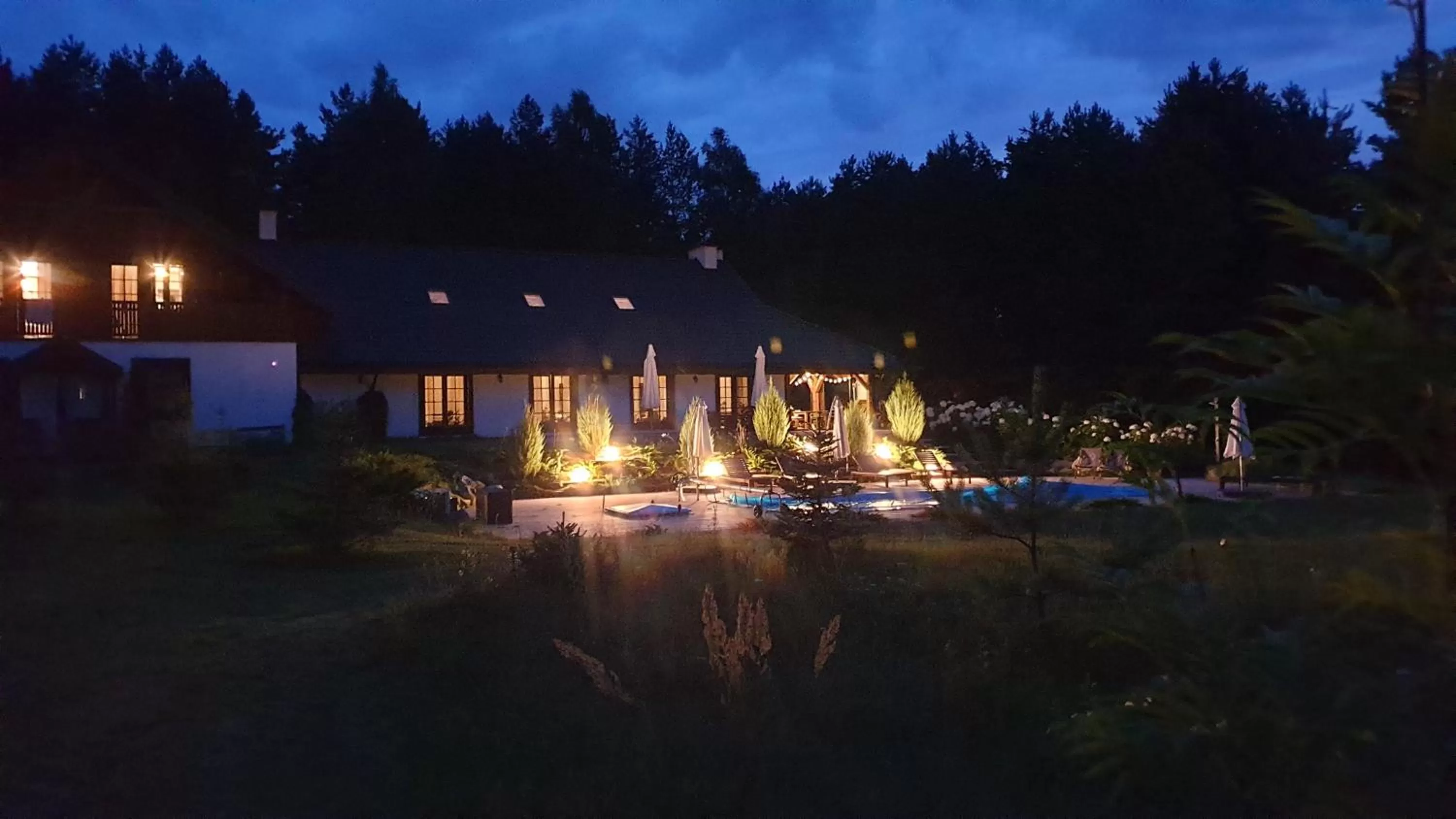 Property building in Majątek Morgi