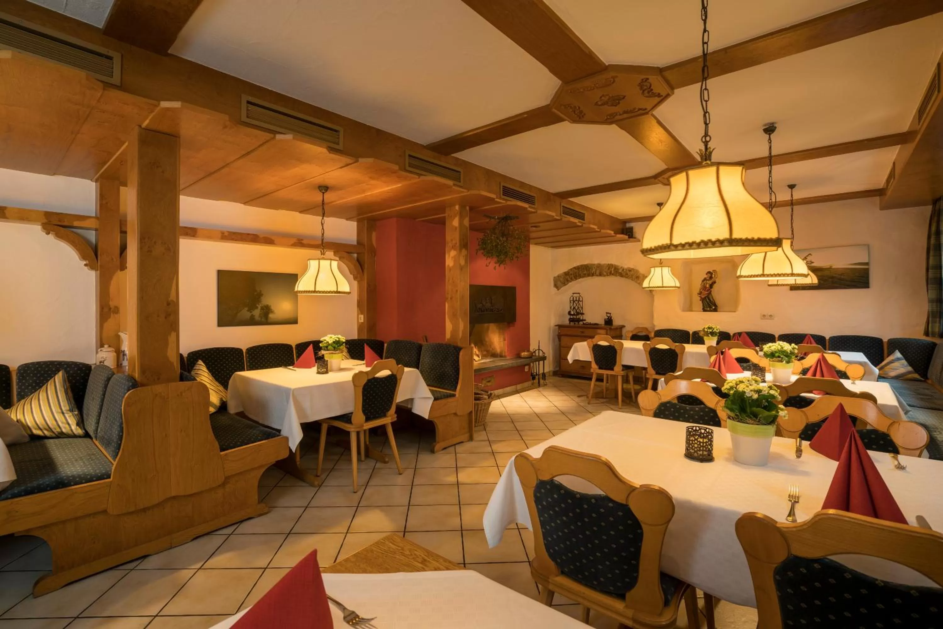 Restaurant/places to eat in Hotel Krone