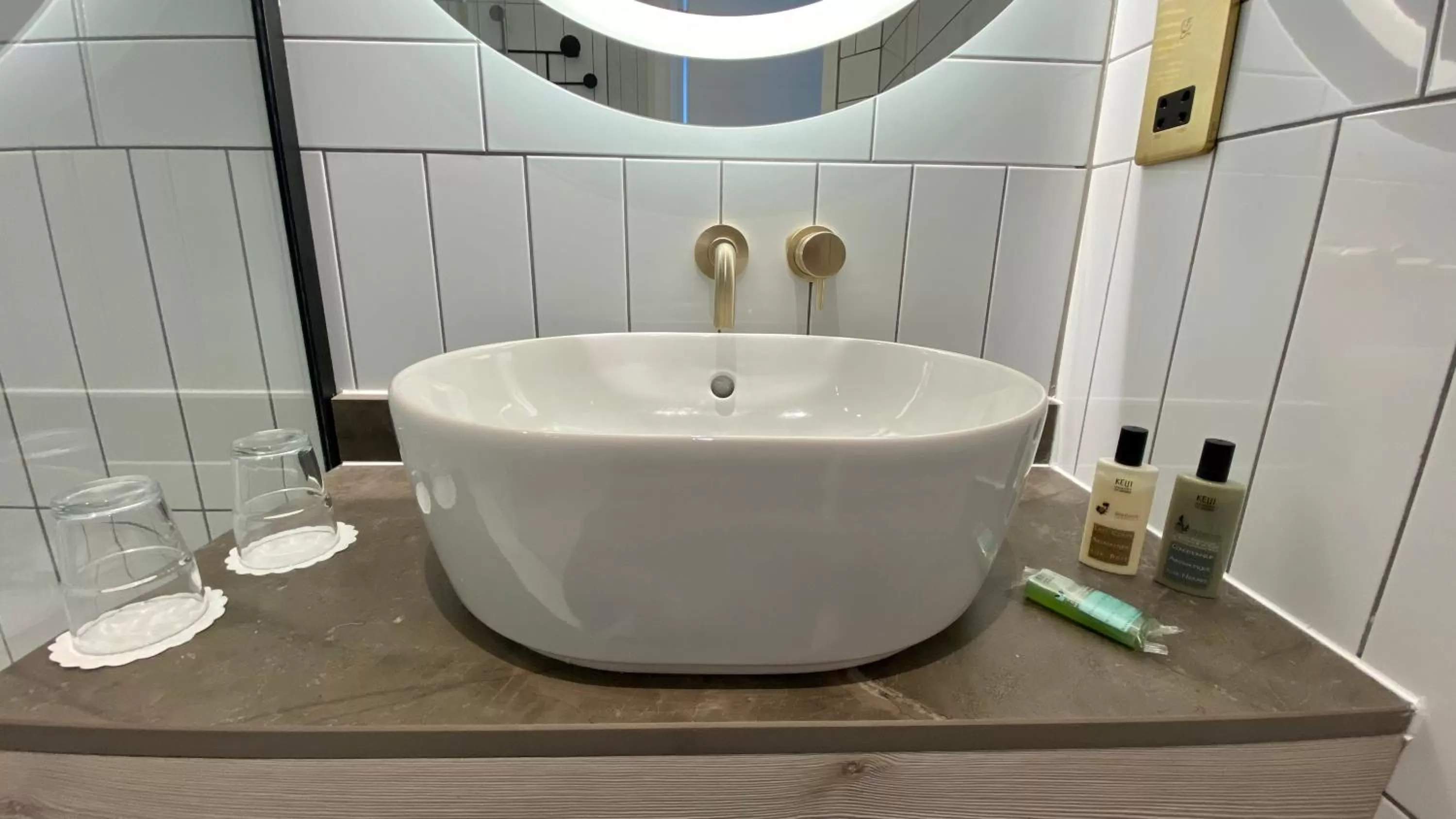 Bathroom in The View Hotel