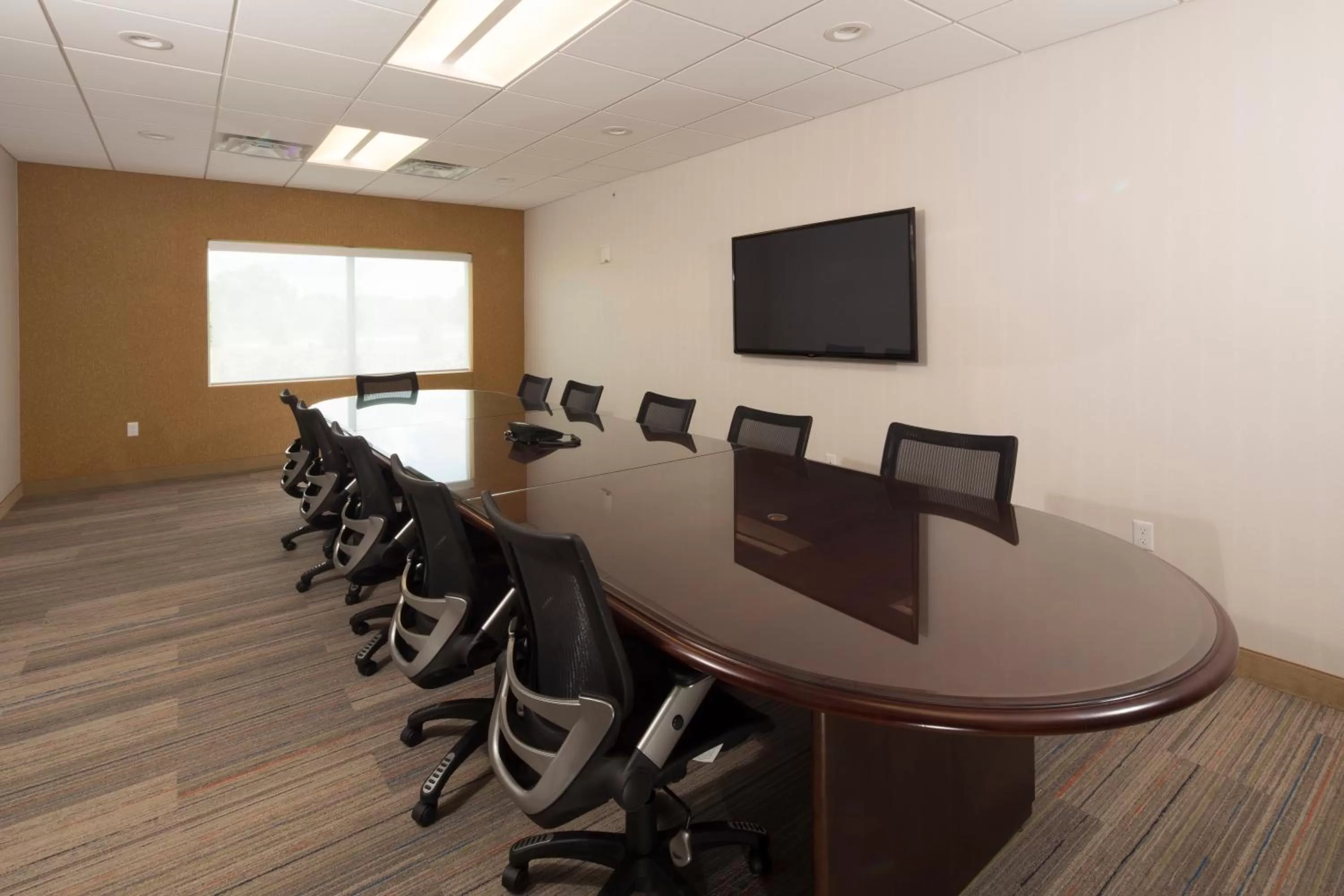 Meeting/conference room in Holiday Inn Express & Suites Port Huron by IHG