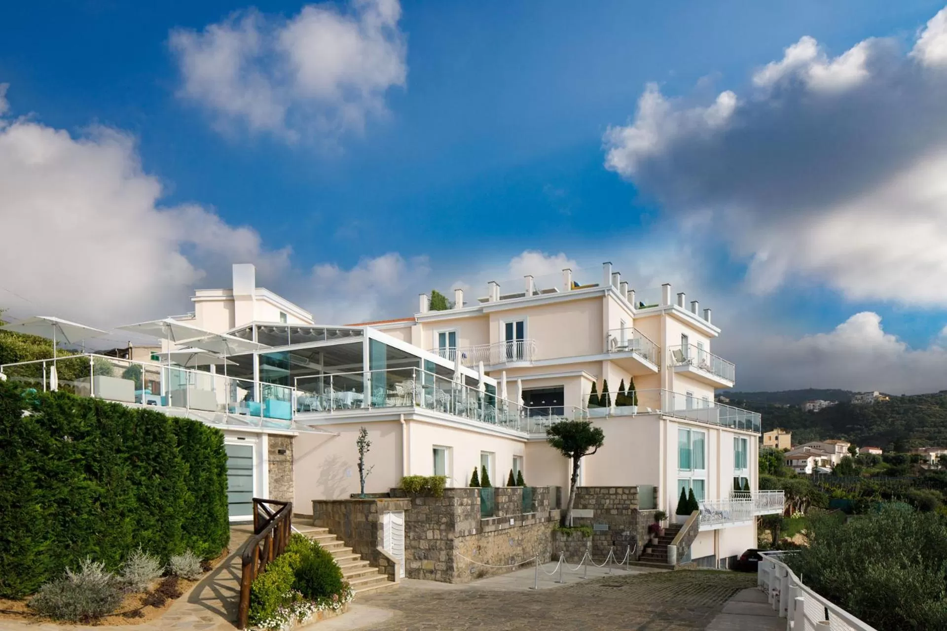 Facade/entrance in Villa Fiorella Art Hotel