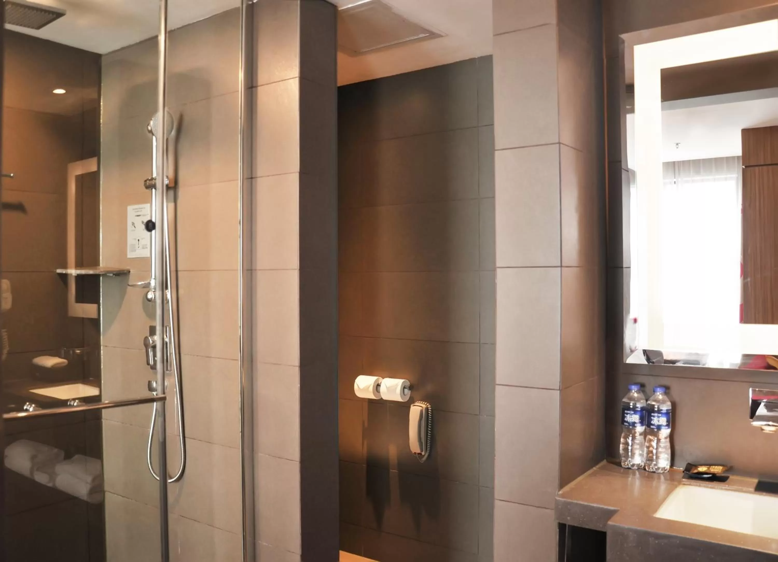 Shower in Novotel Guiyang Downtown