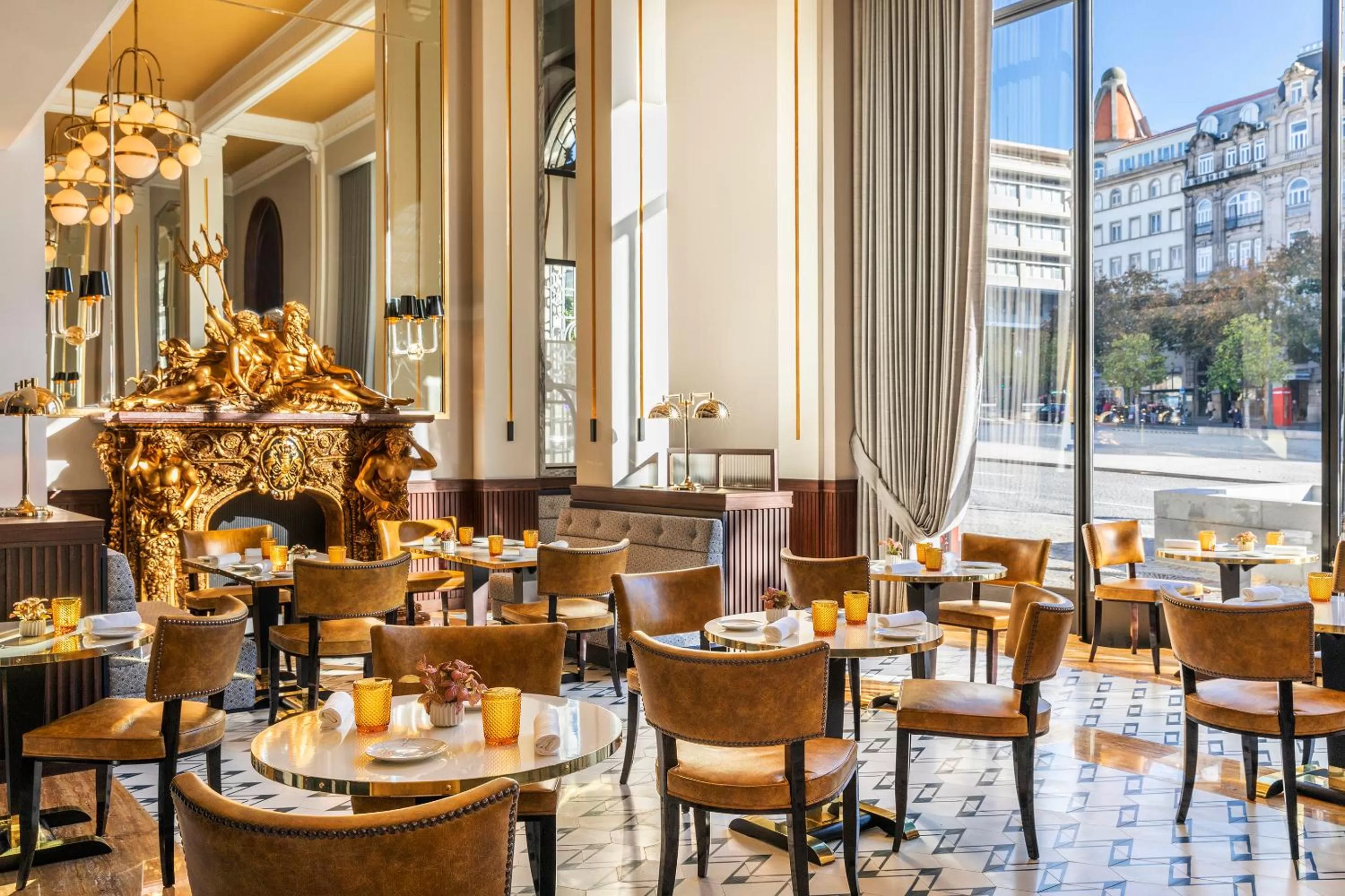 Restaurant/places to eat in Maison Albar - Le Monumental Palace