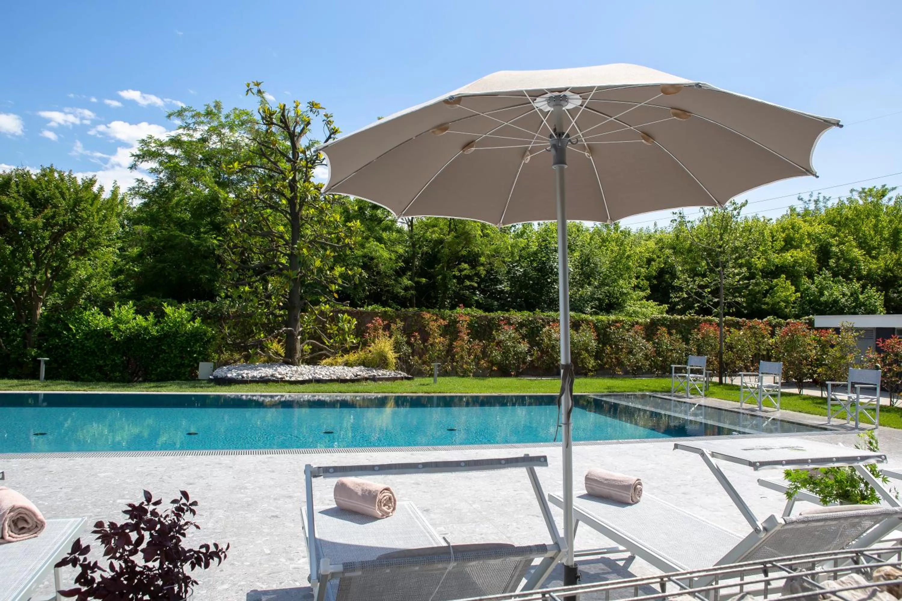 Garden in Hotel Mealba