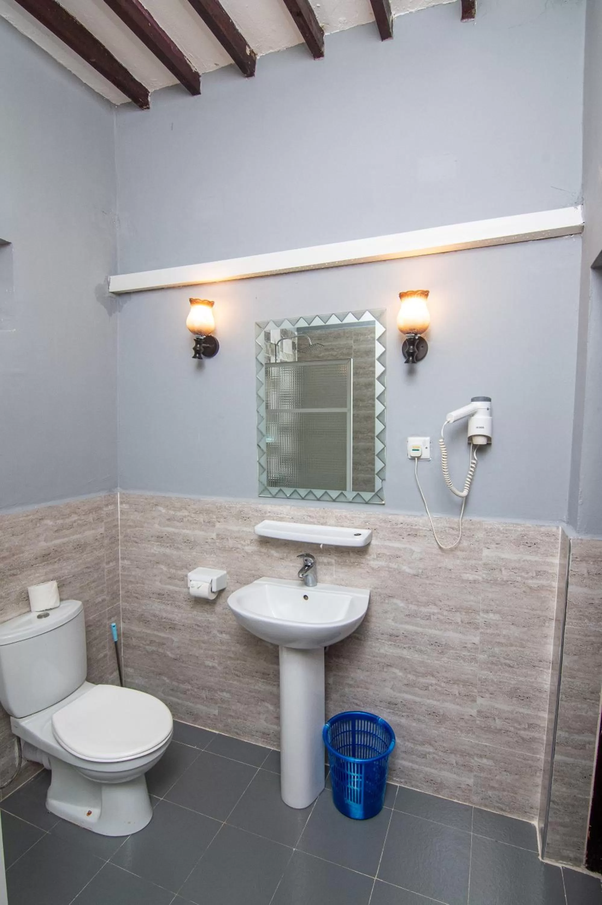 Bathroom in Amaan Beach Bungalows