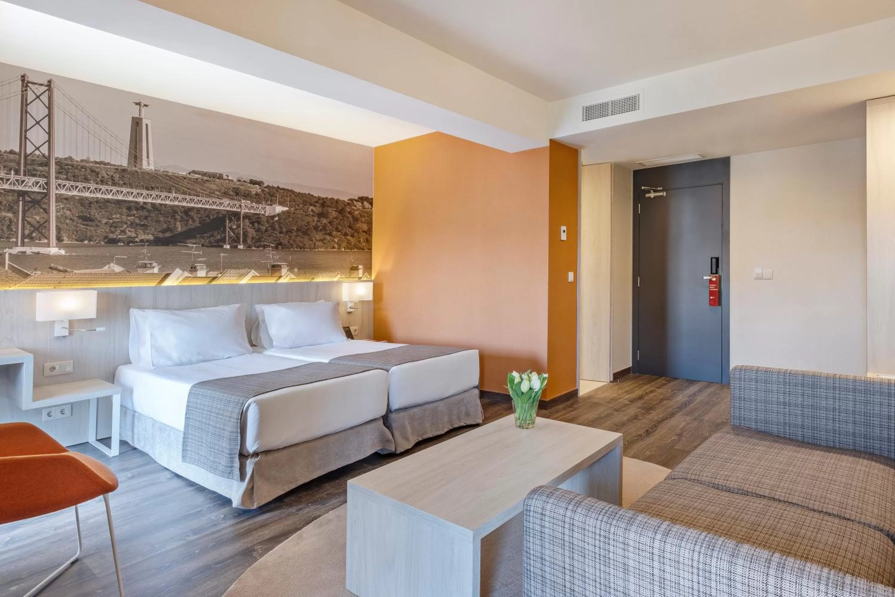 Decorative detail, Bed in EXE Liberdade