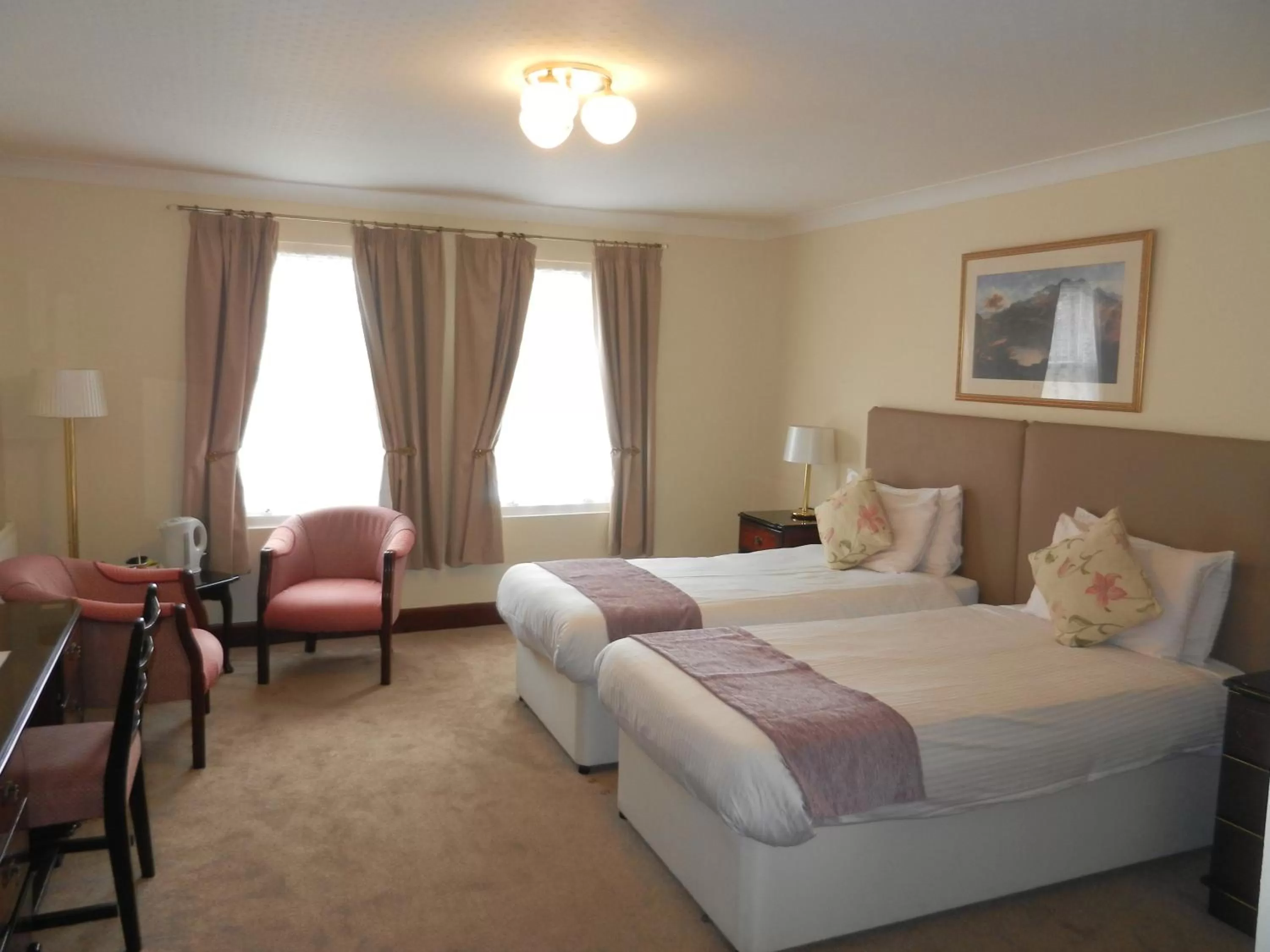 Bed in Morangie Hotel Tain