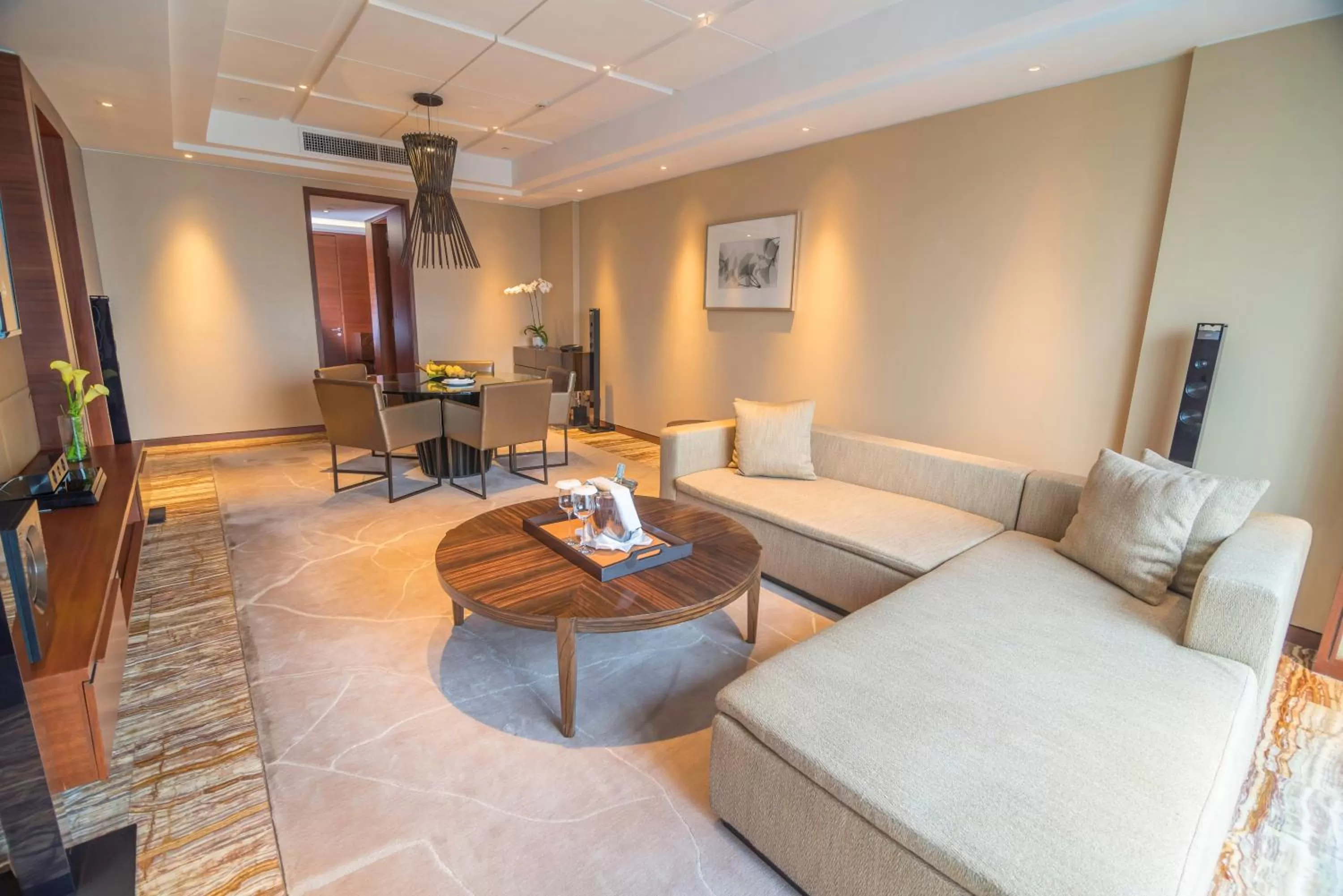 Photo of the whole room in Marco Polo Ortigas Manila