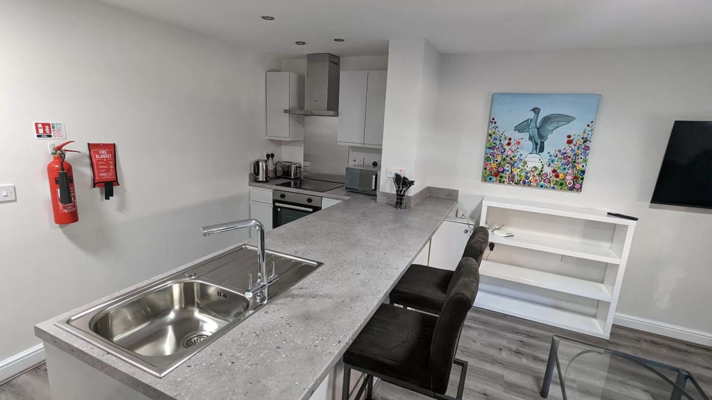 Kitchen or kitchenette in Cocoon @ International Inn + Apartments