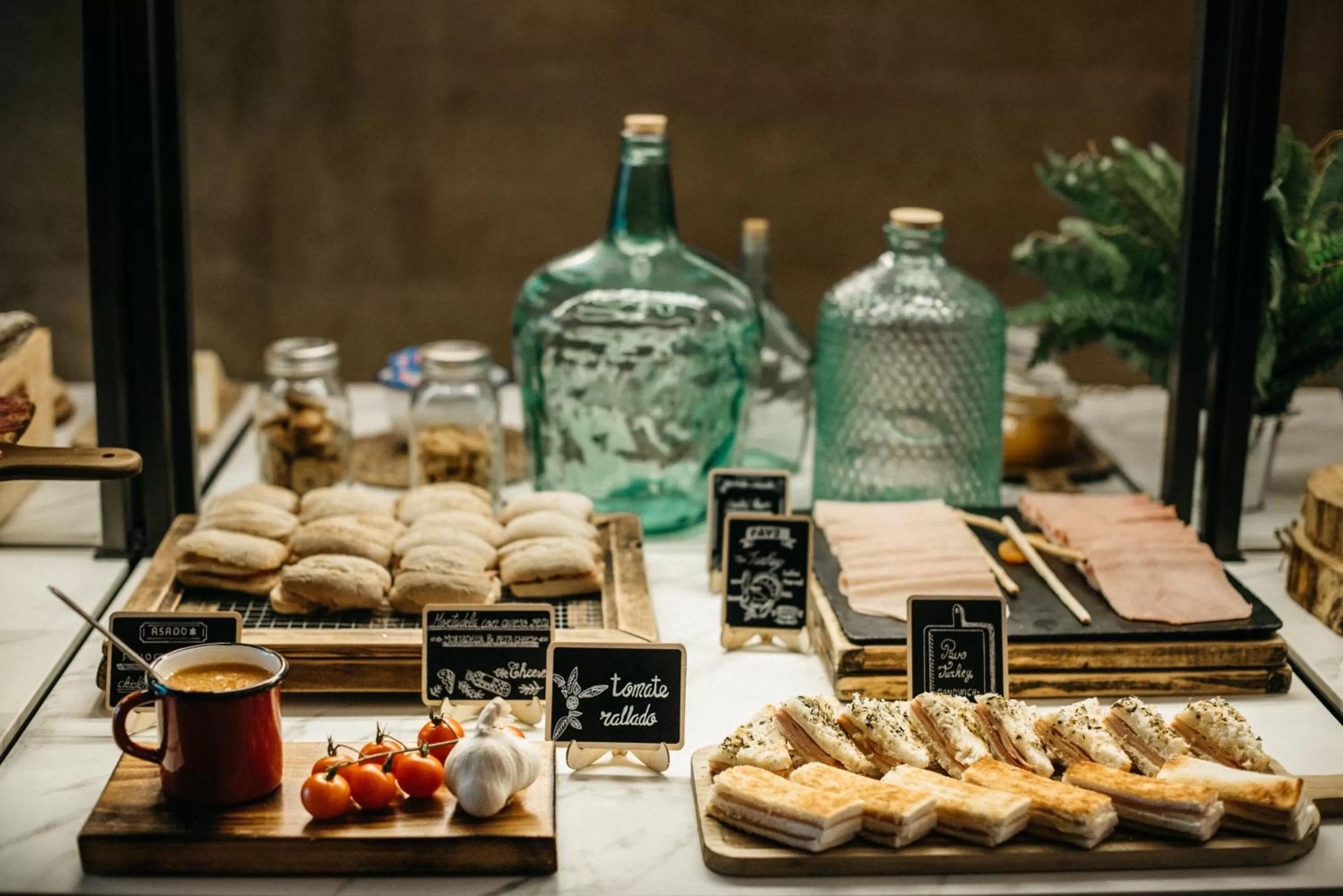 Breakfast in Hospes Palacio de San Esteban, a Member of Design Hotels