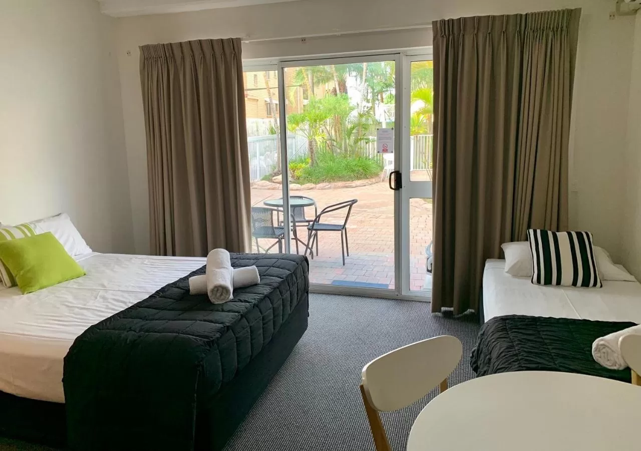 Bed in Outrigger Burleigh