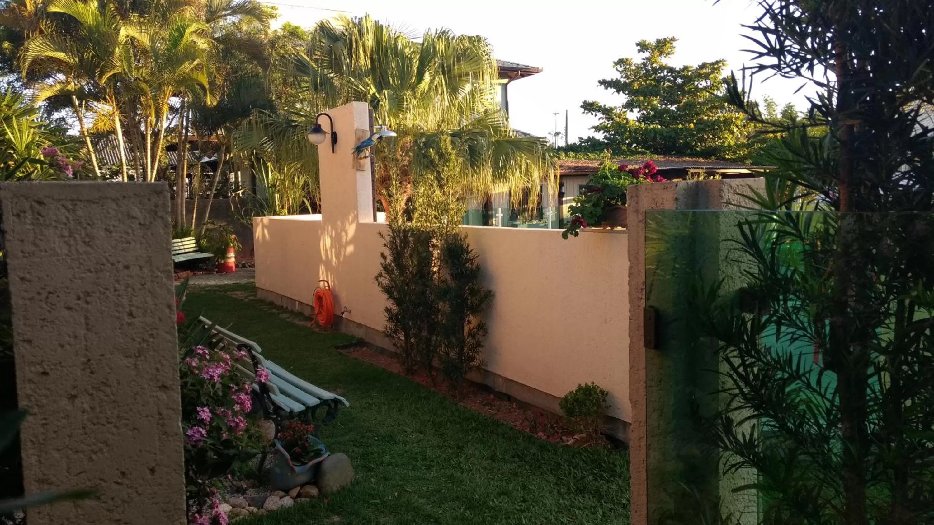 Garden in Pousada Santa Genoveva campeche