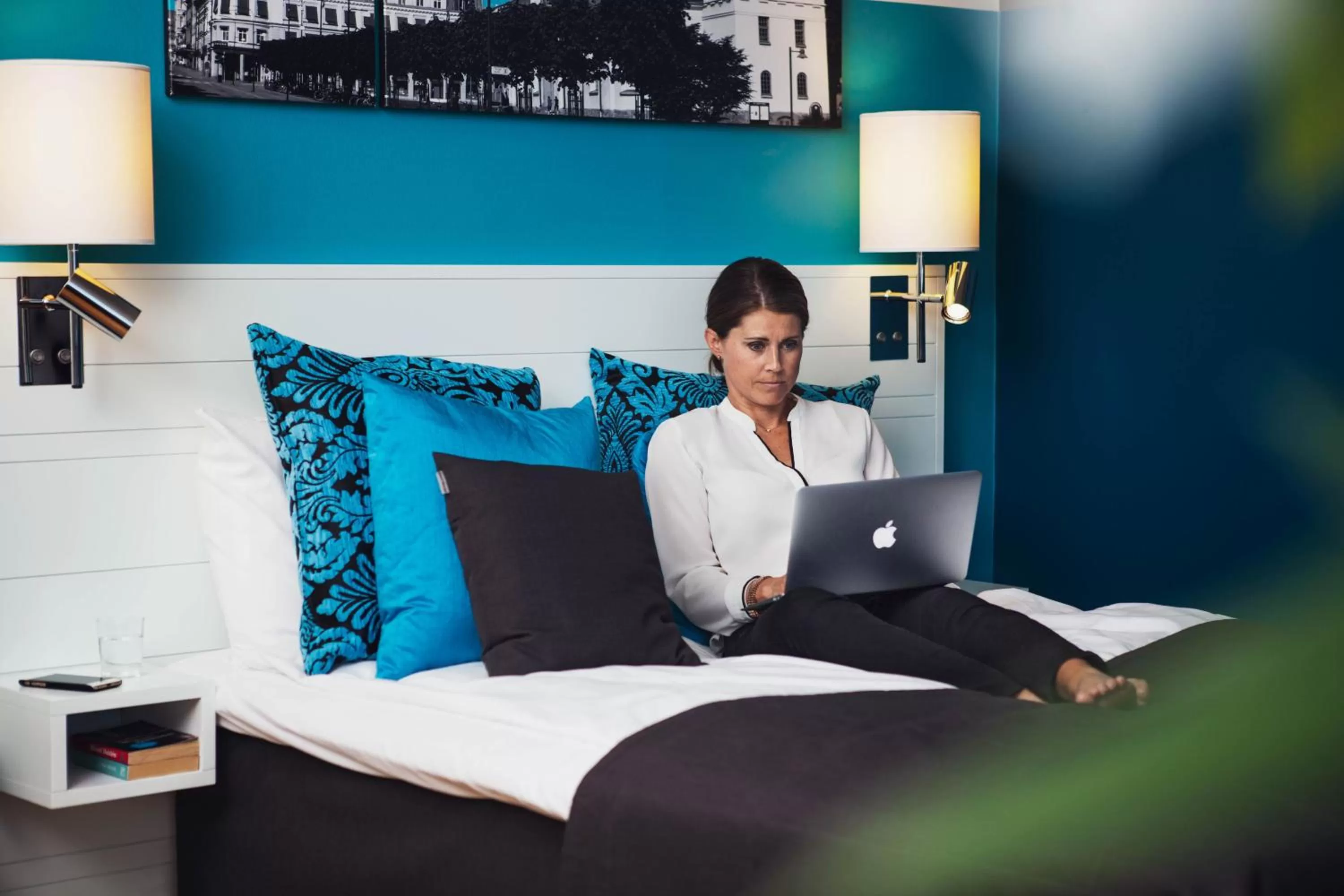 Bed in Sky Hotel Apartments Tornet