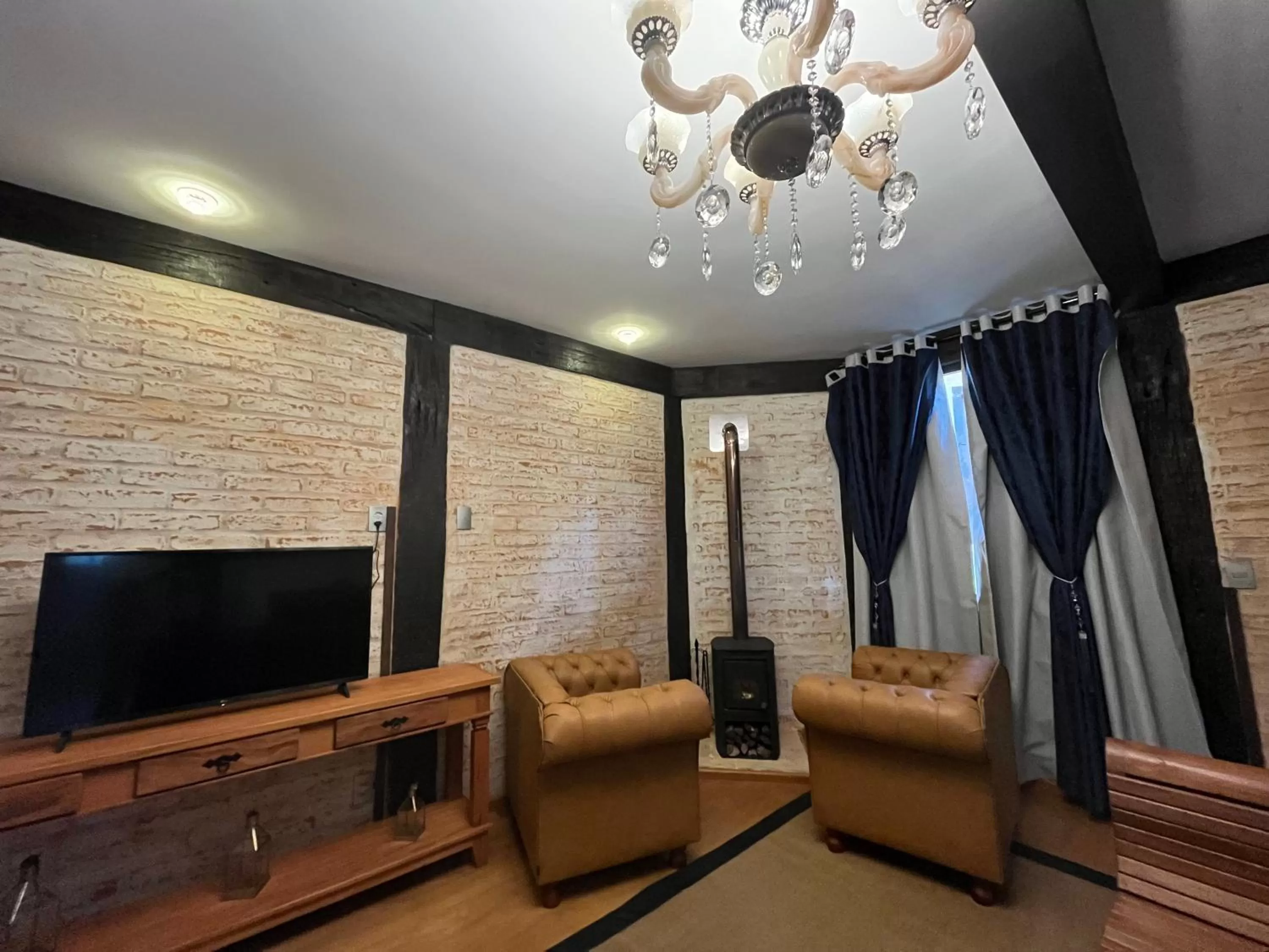 Photo of the whole room in Pousada Dona Bendita