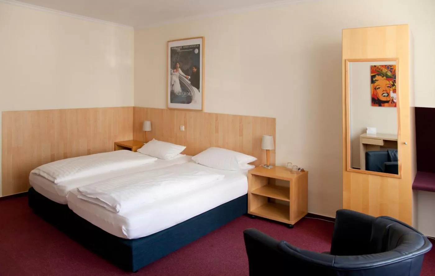 Photo of the whole room, Bed in Hotel Weidenhof