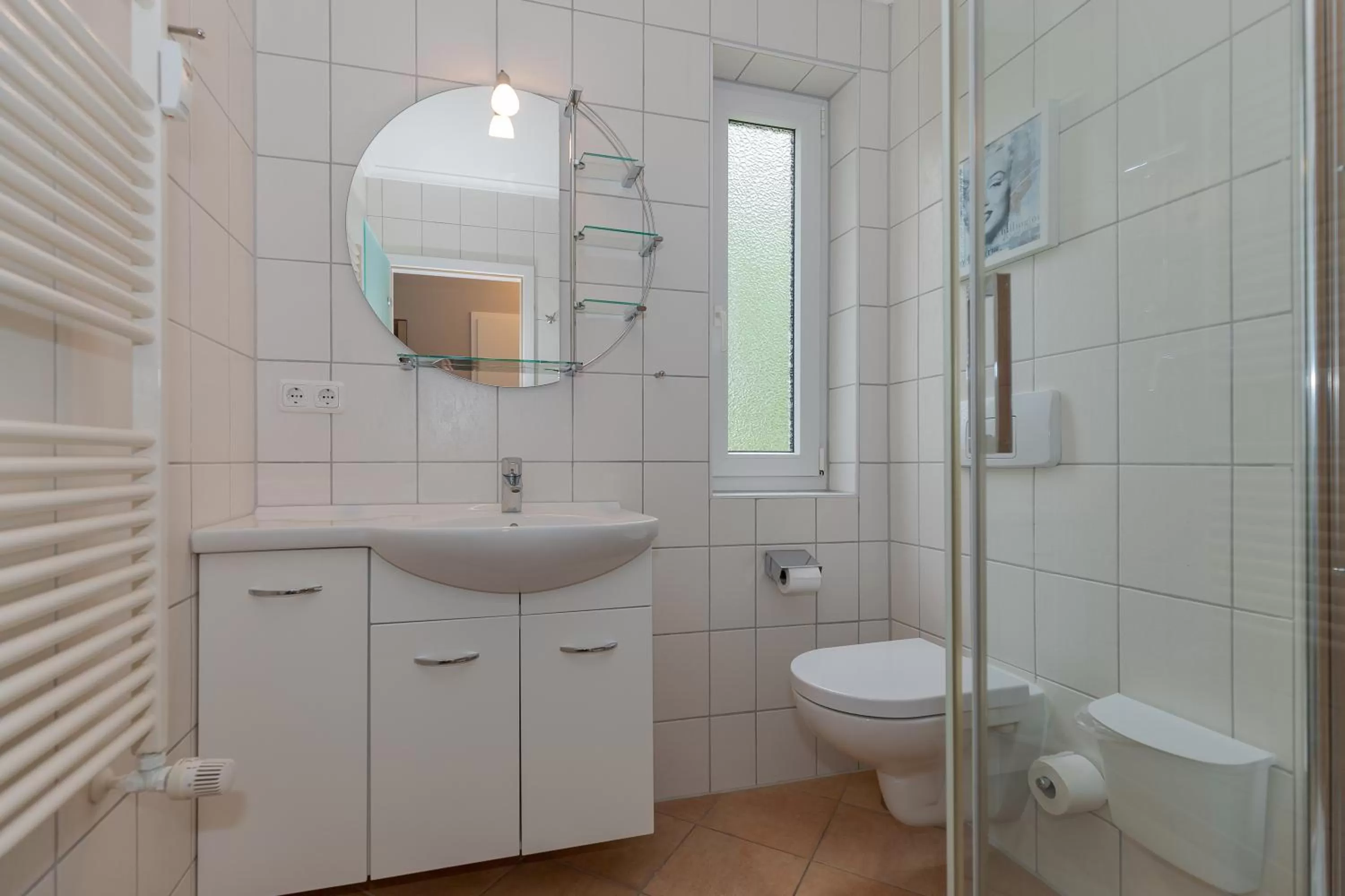 Bathroom in Yachthafenresidenz