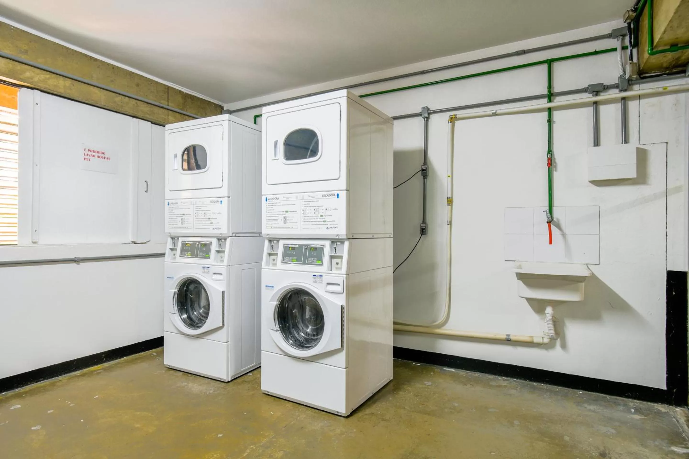 laundry in Park Tower Campinas Residence by Nacional Inn