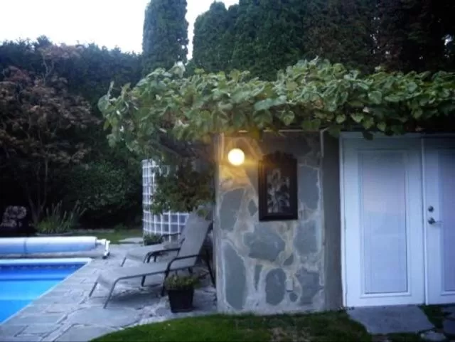 The Stone Hedge Bed and Breakfast