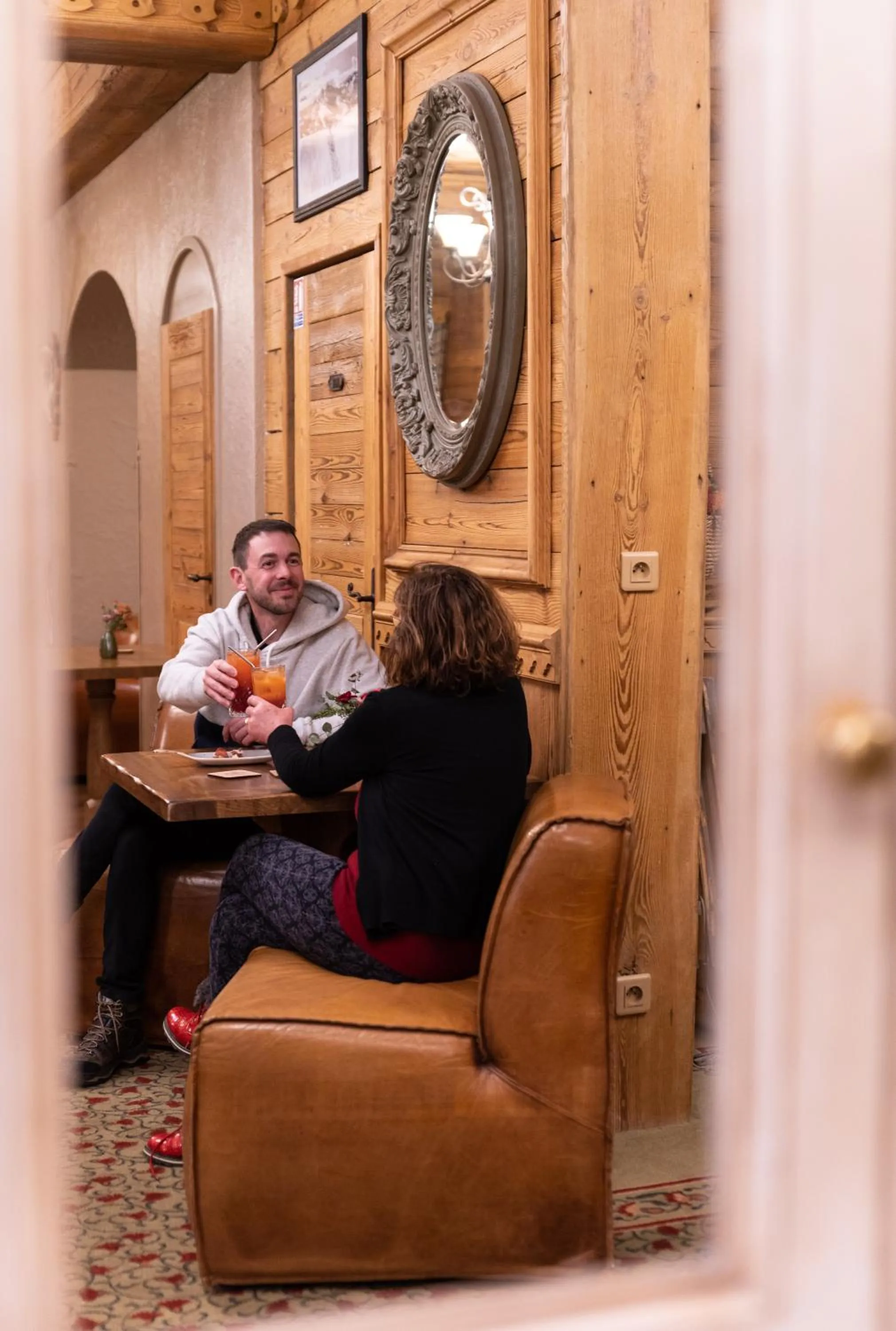 Lounge or bar in Hôtel Alpen Ruitor