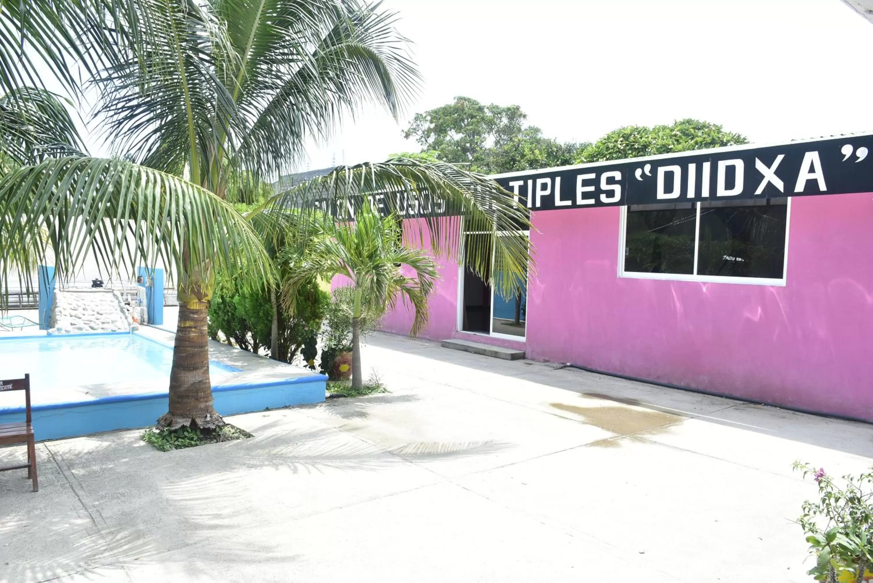 Property building in Hotel Bacaanda