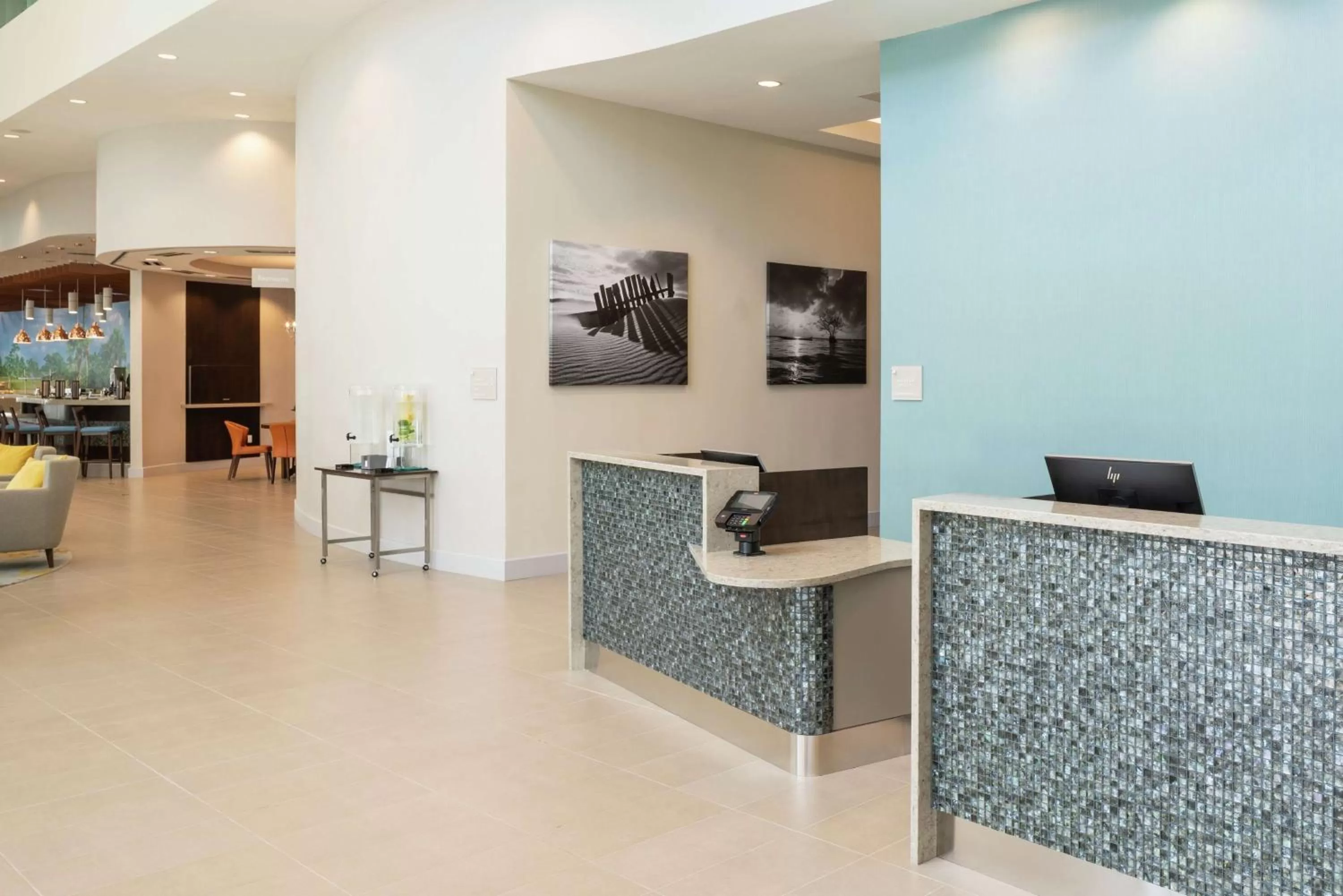 Lobby or reception in DoubleTree by Hilton Miami Doral
