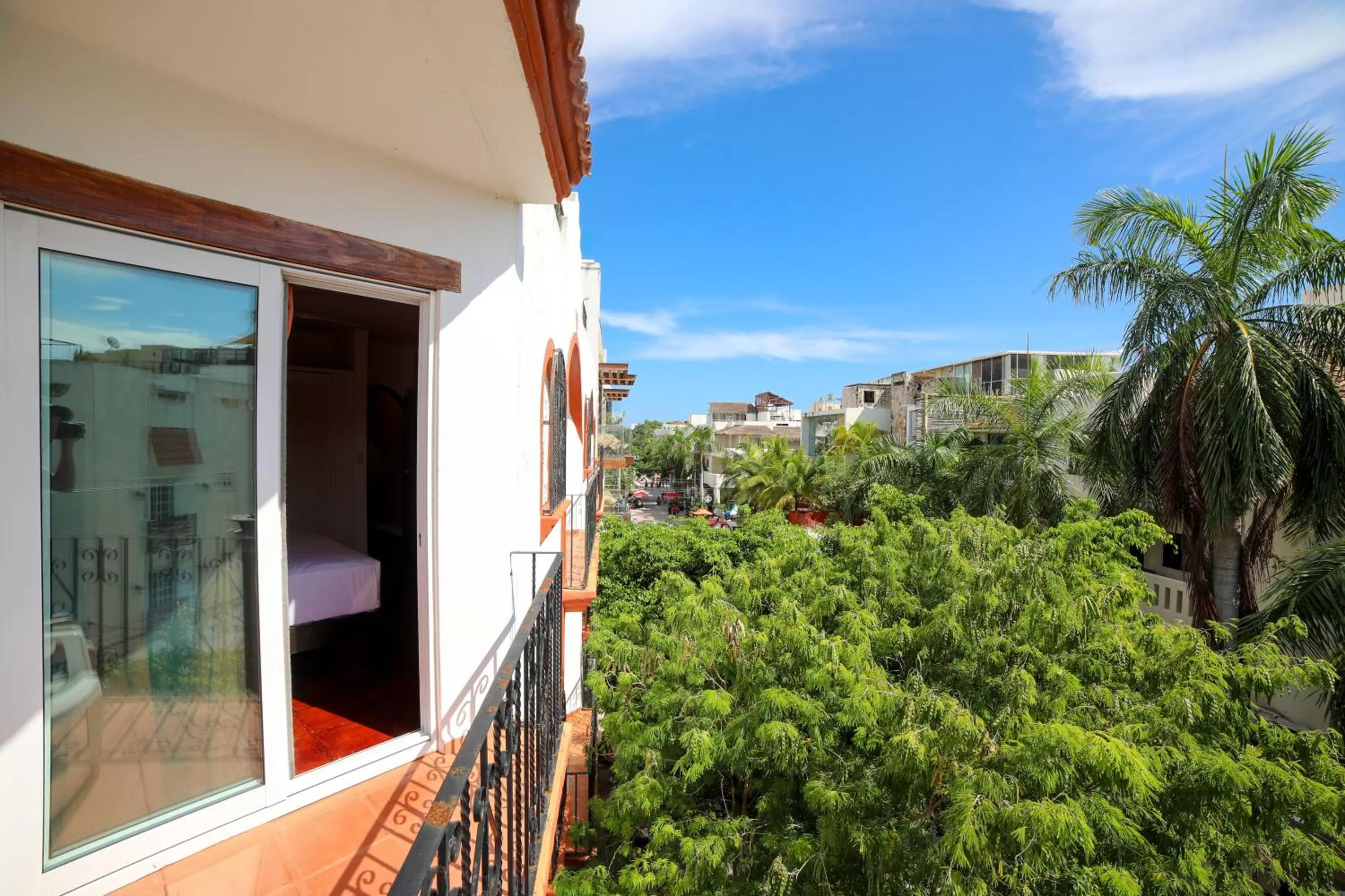 Property building in 5ta AVENIDA Alma y Mar APART HOTEL by BFH