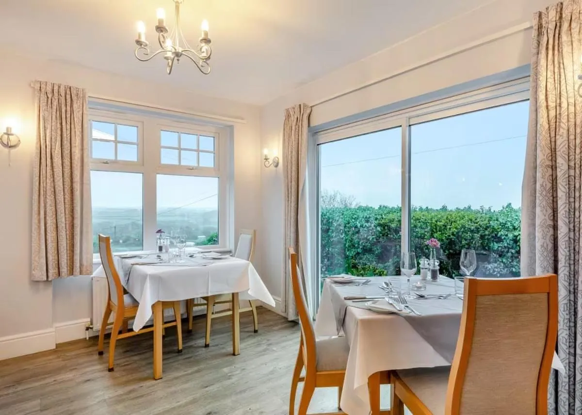 Dining area in Beacon Country House B & B & Luxury Shepherd Huts