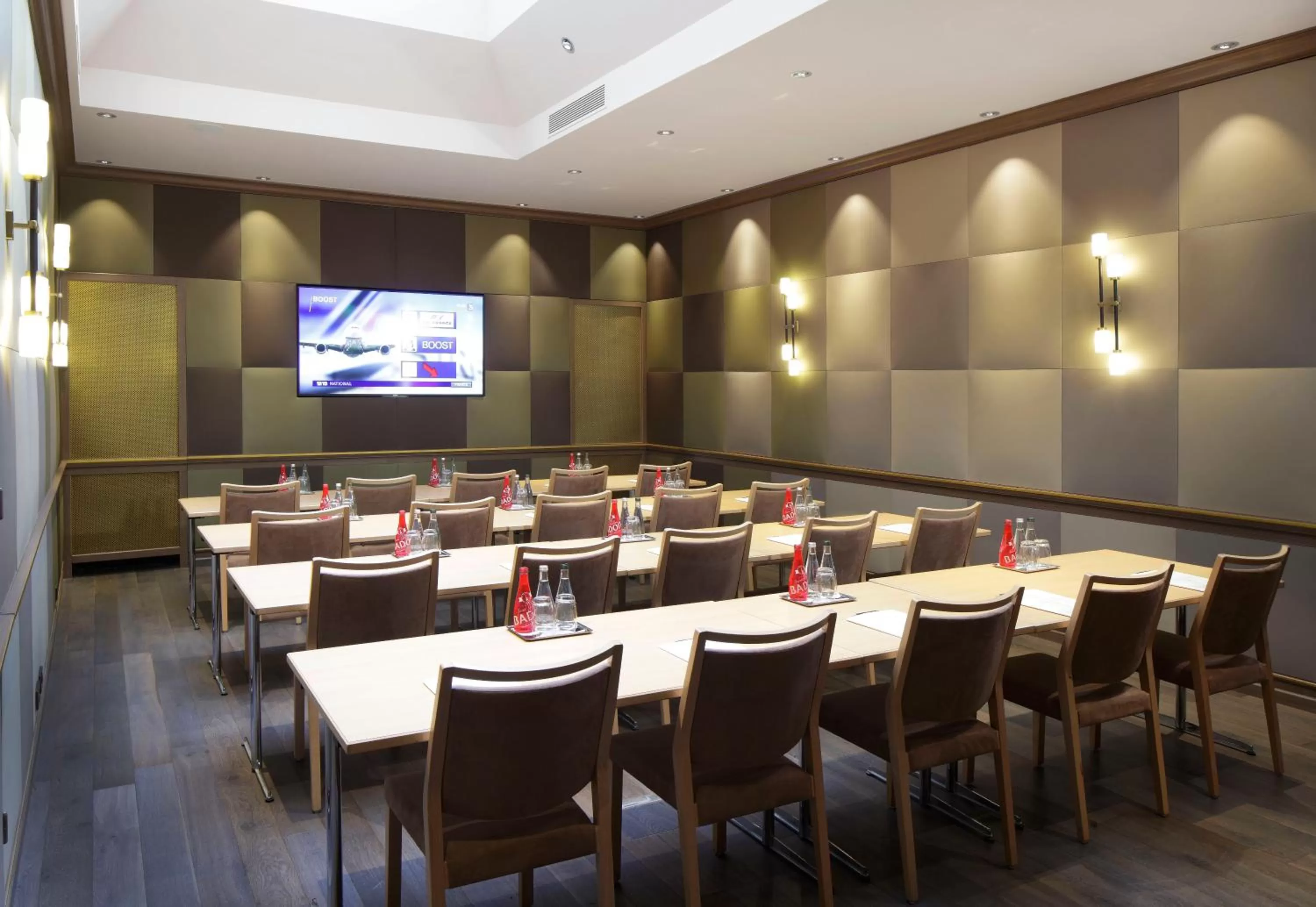 Meeting/conference room in Rochester Champs Elysees