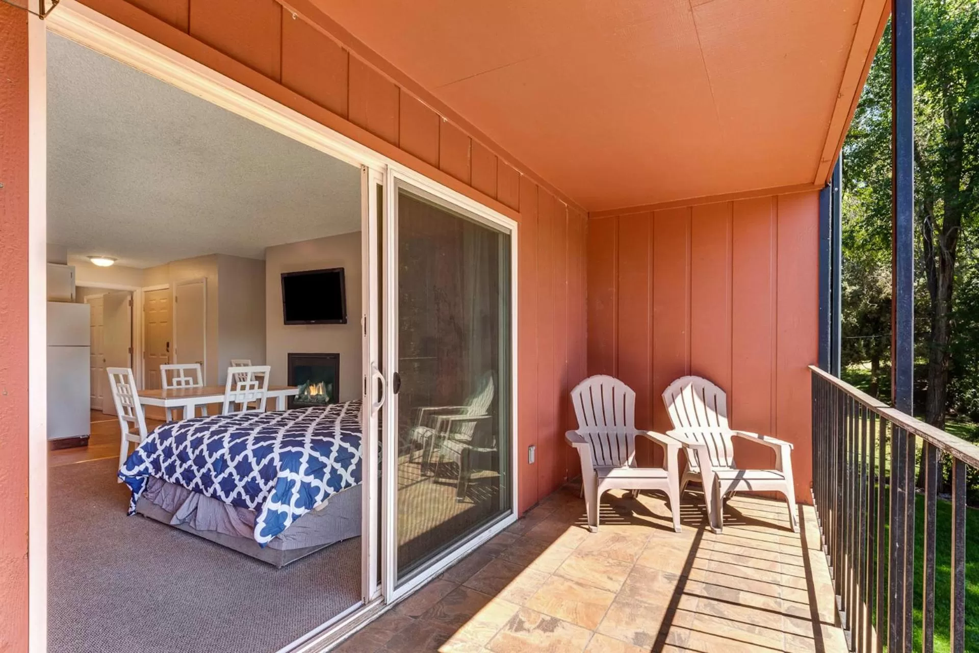 Balcony/Terrace in Bend Riverside Condos