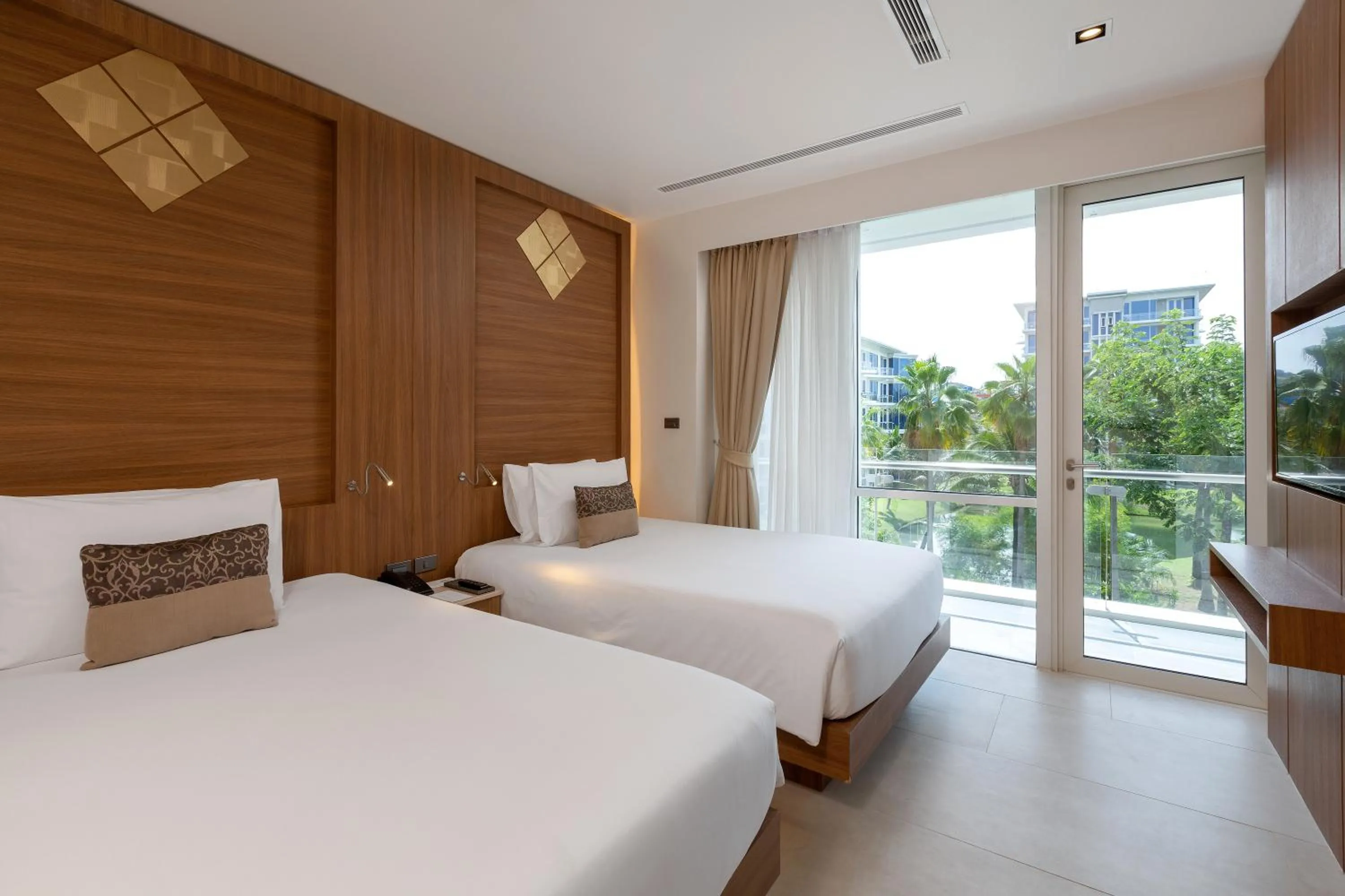 Bedroom, Bed in Splash Beach Resort Phuket Family-Friendly Water Park Resort Near Phuket Airport