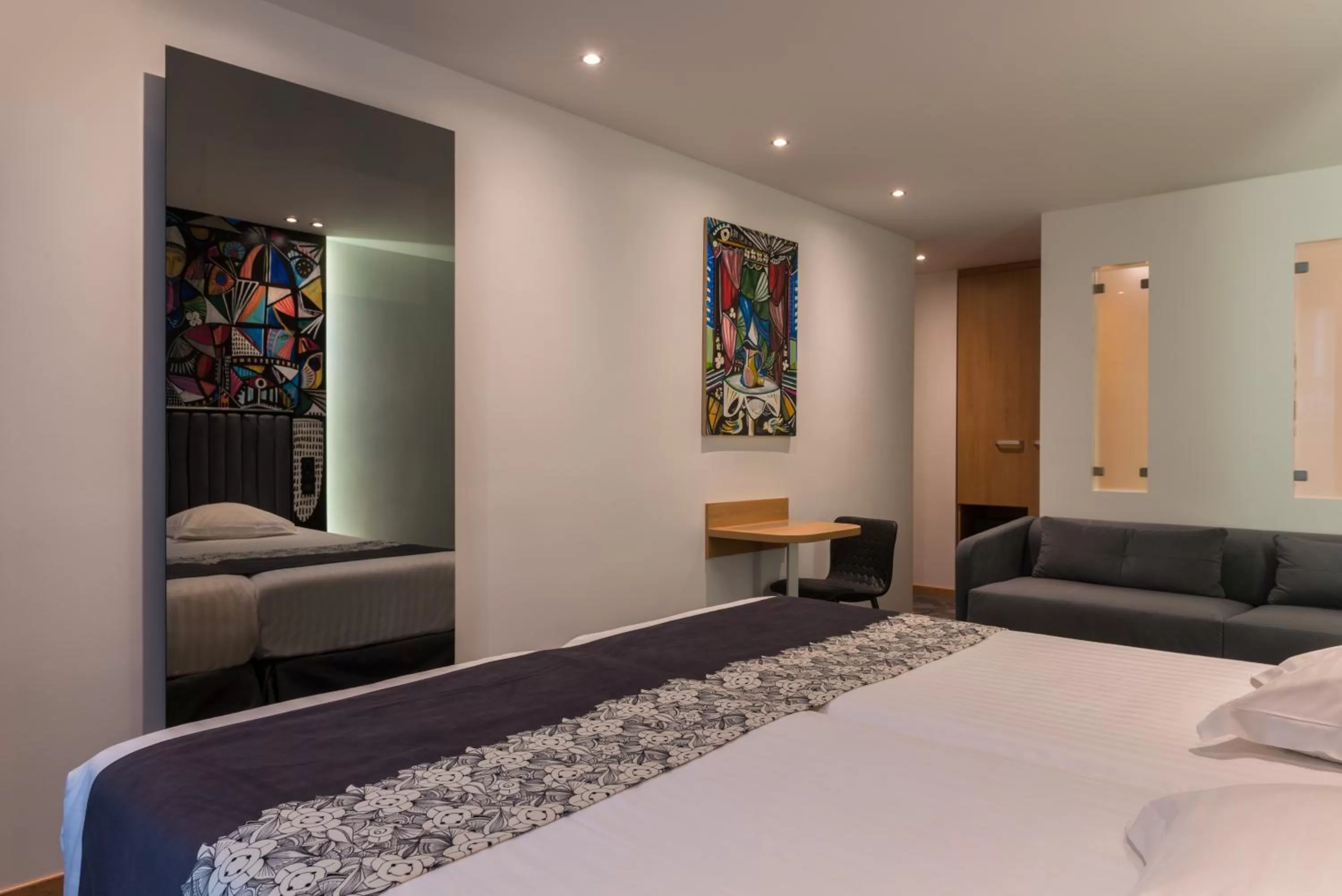 Decorative detail, Bed in Hotel Aida Opera