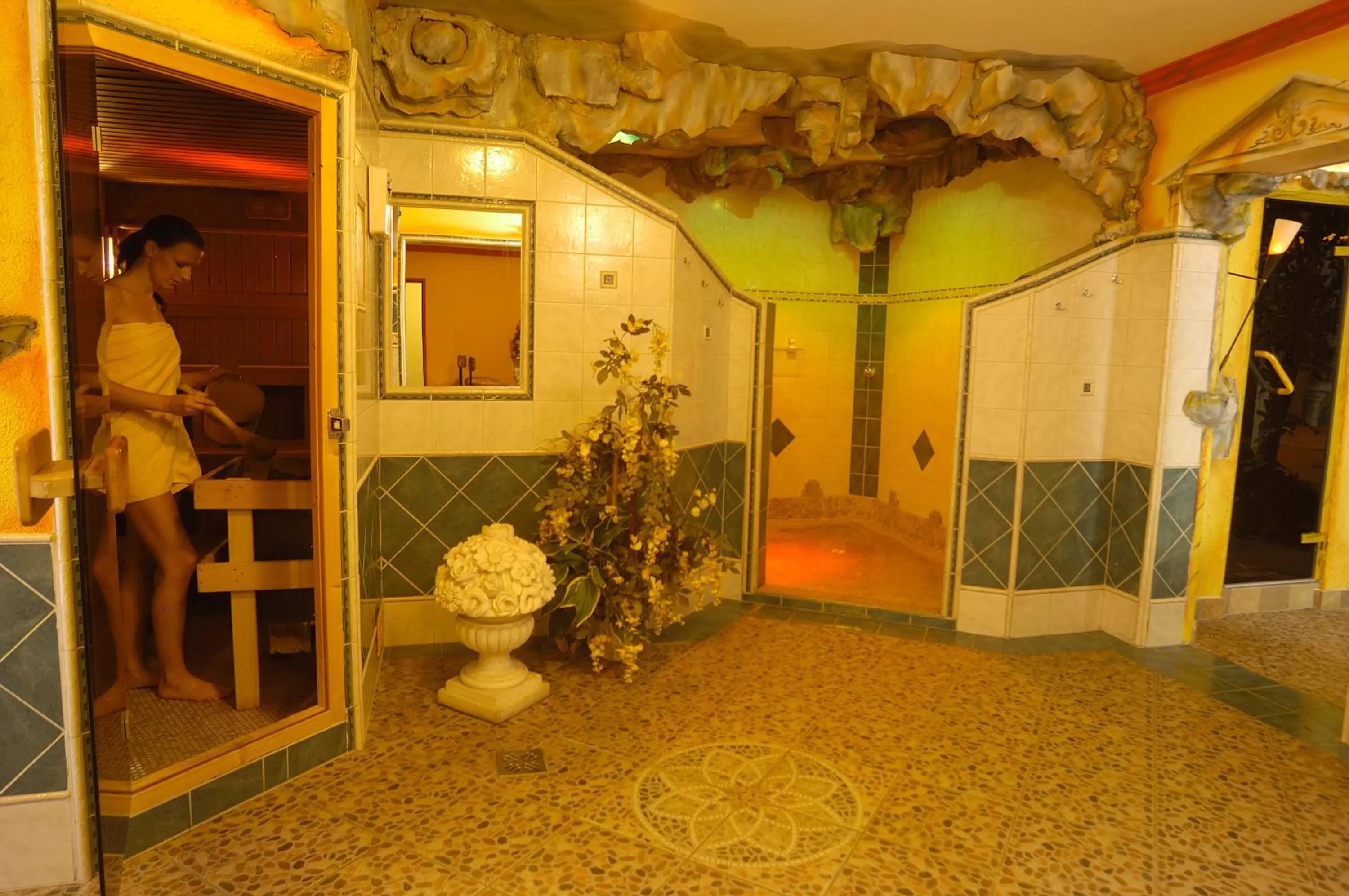 Spa and wellness centre/facilities in Hotel Victoria