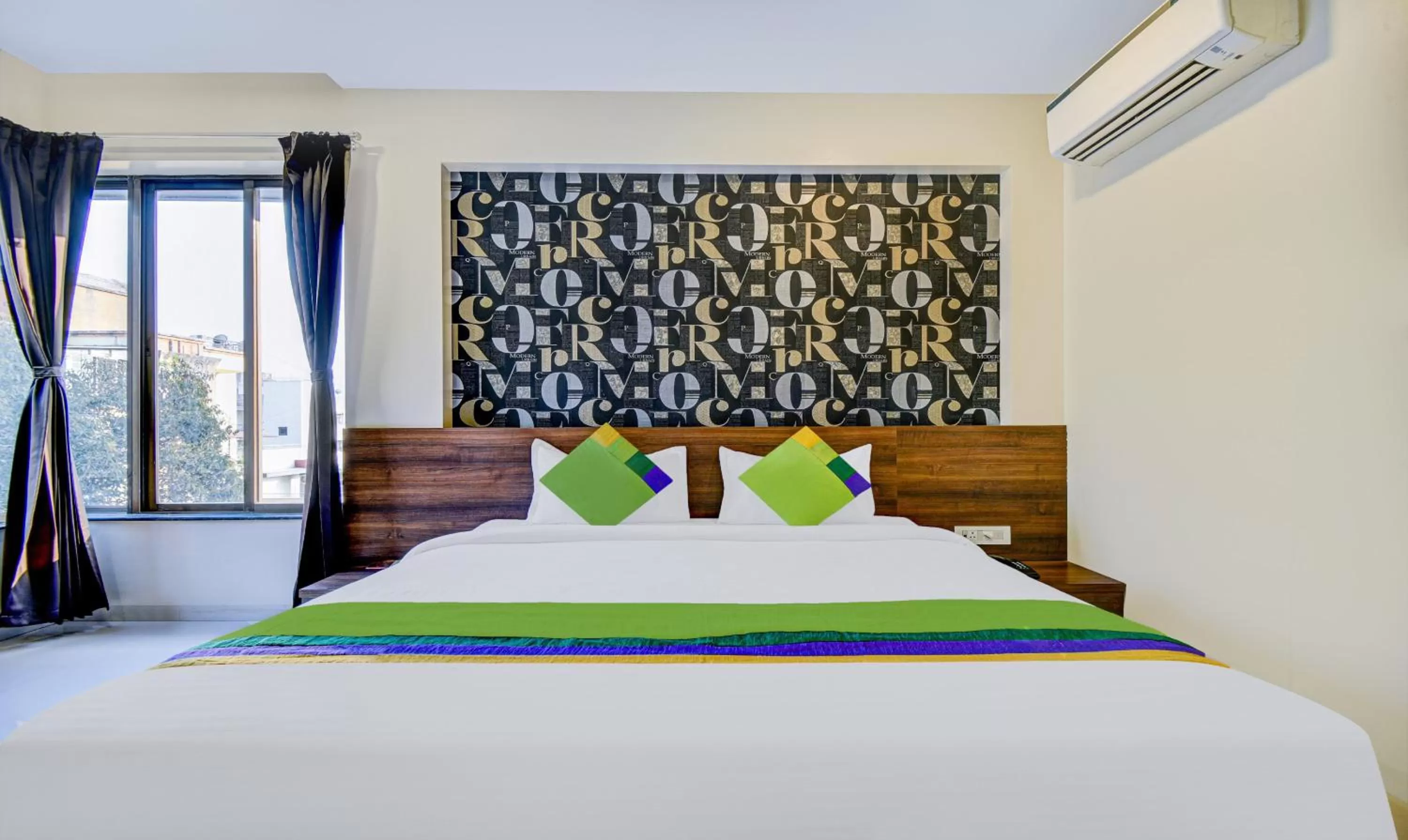 Bedroom, Bed in Treebo Trend Kuber Inn