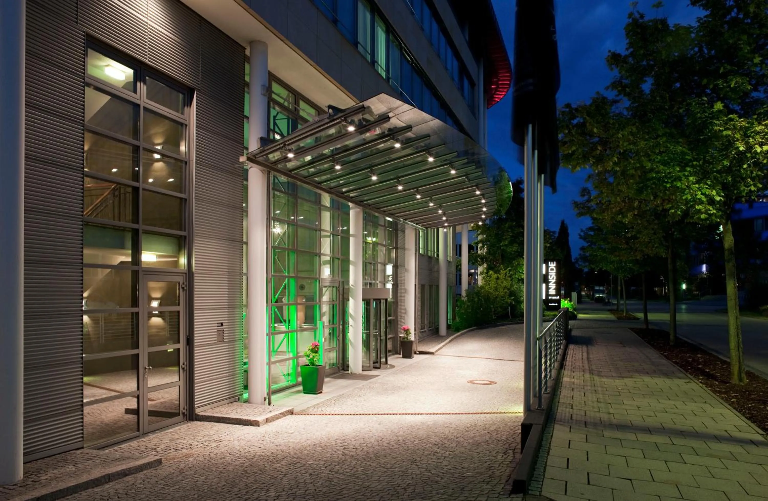 Facade/entrance in FOUR Munich Neue Messe