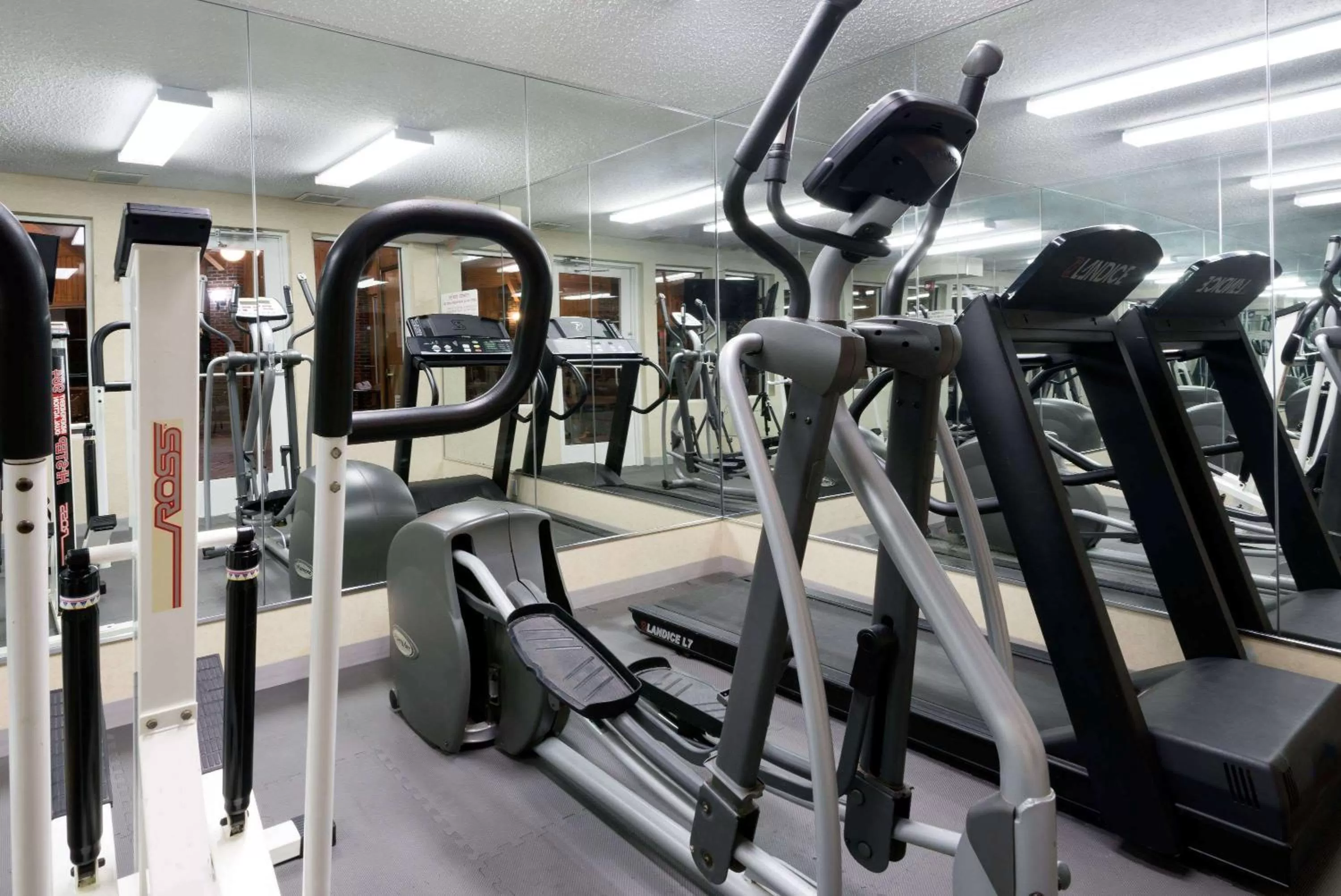 Fitness centre/facilities in Baymont by Wyndham Columbus/Rickenbacker