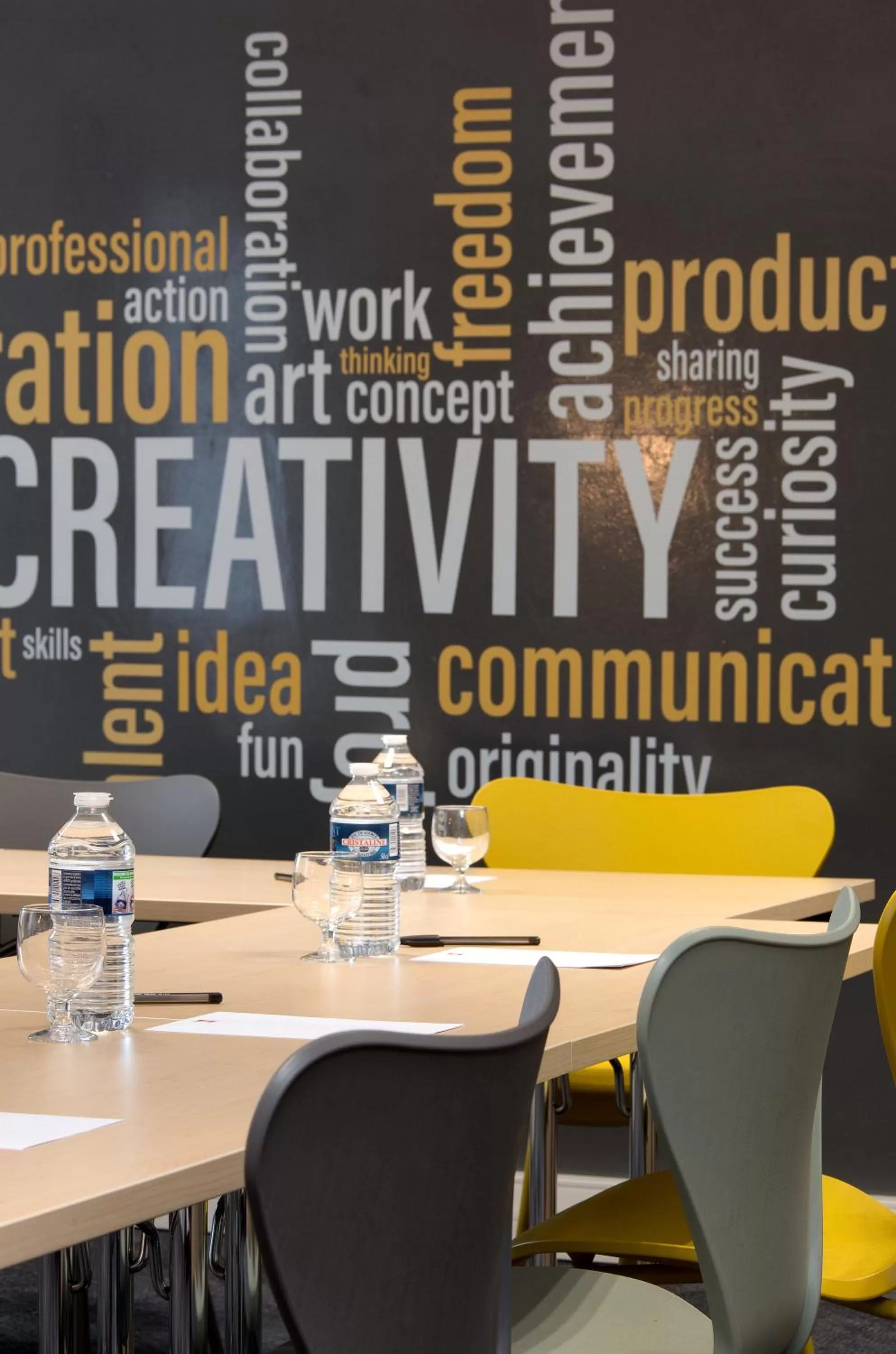 Meeting/conference room in ibis Clermont Ferrand Nord Riom