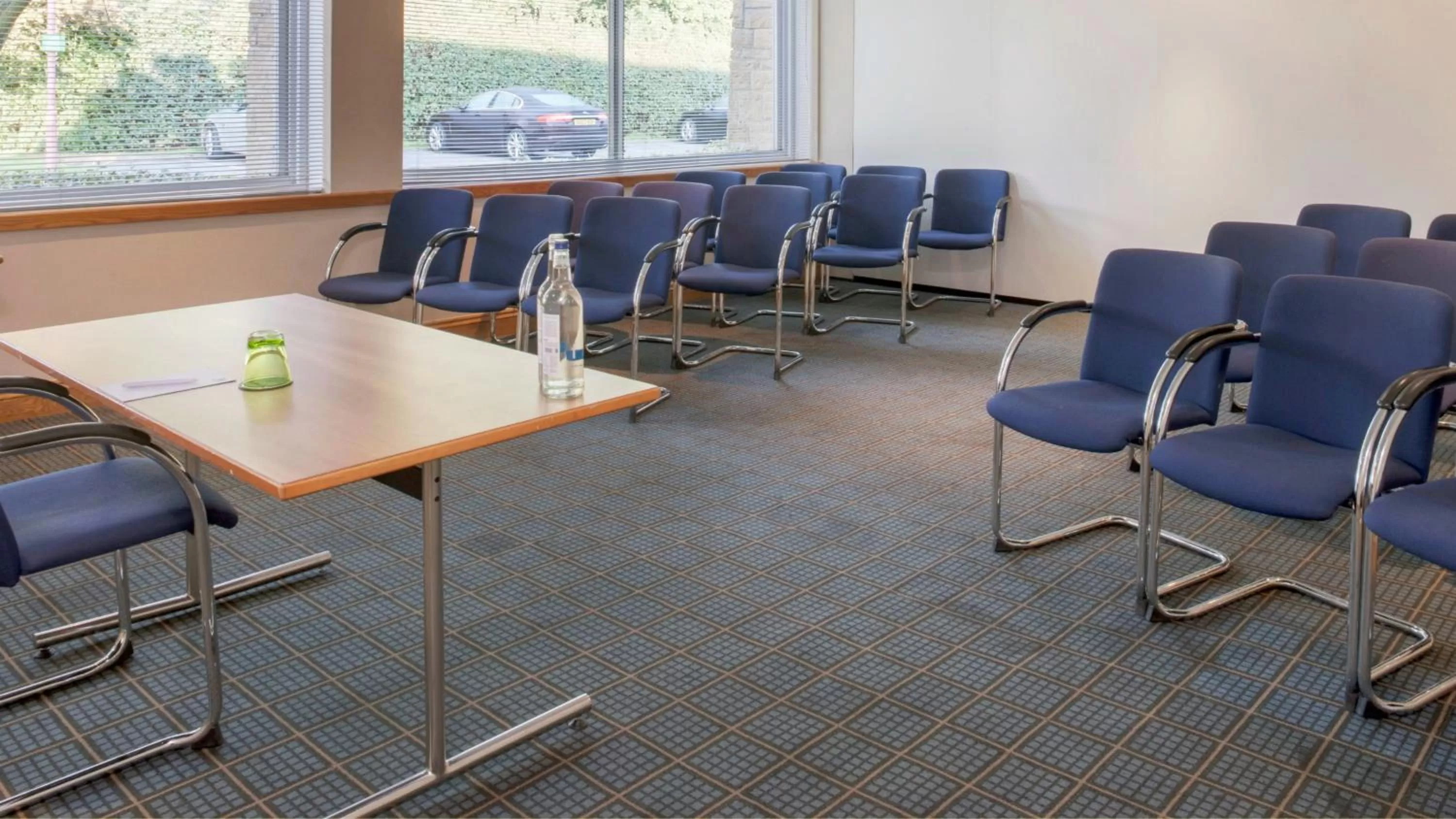 Meeting/conference room in Holiday Inn Swindon by IHG