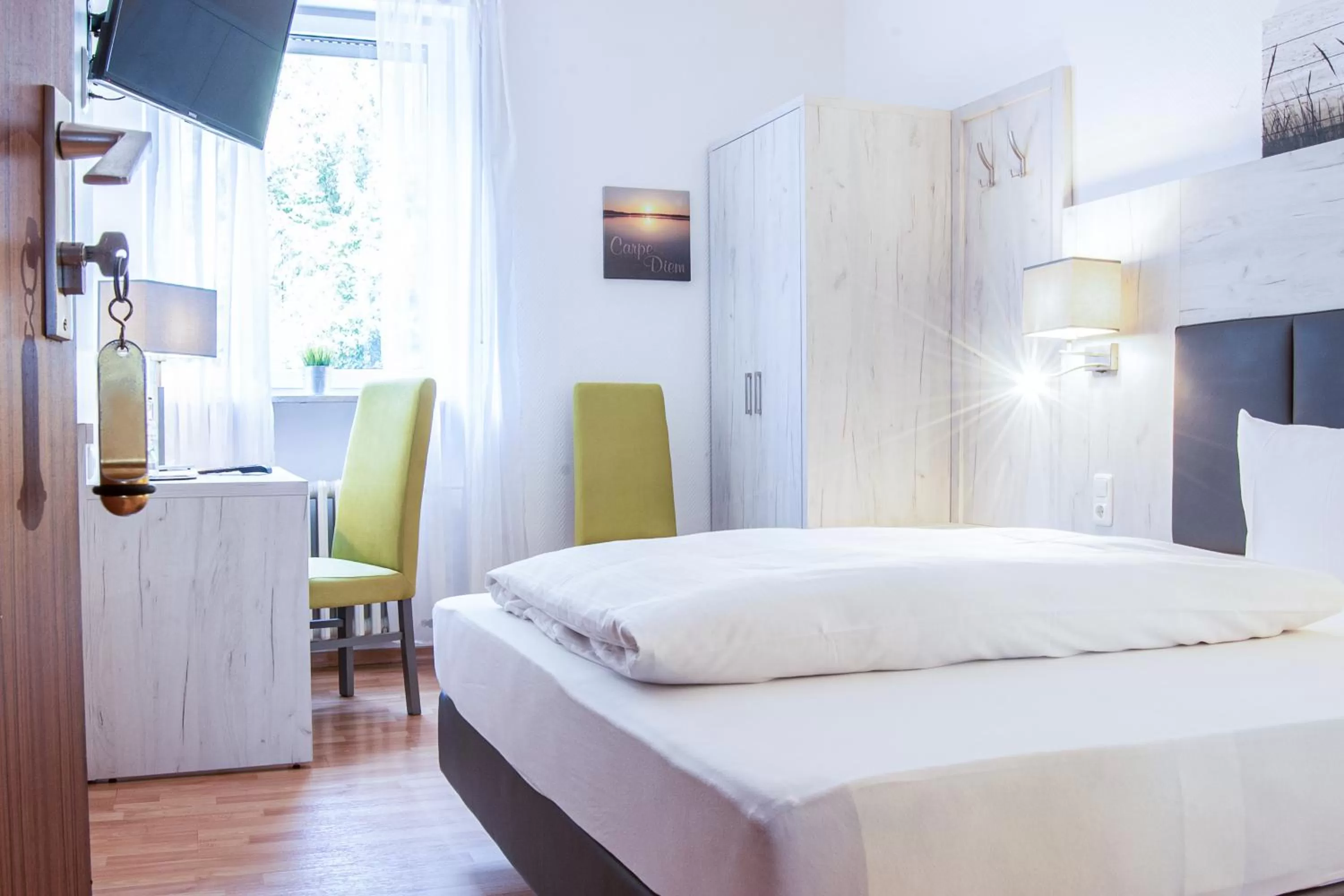 Bed in Hotel Ehranger Hof