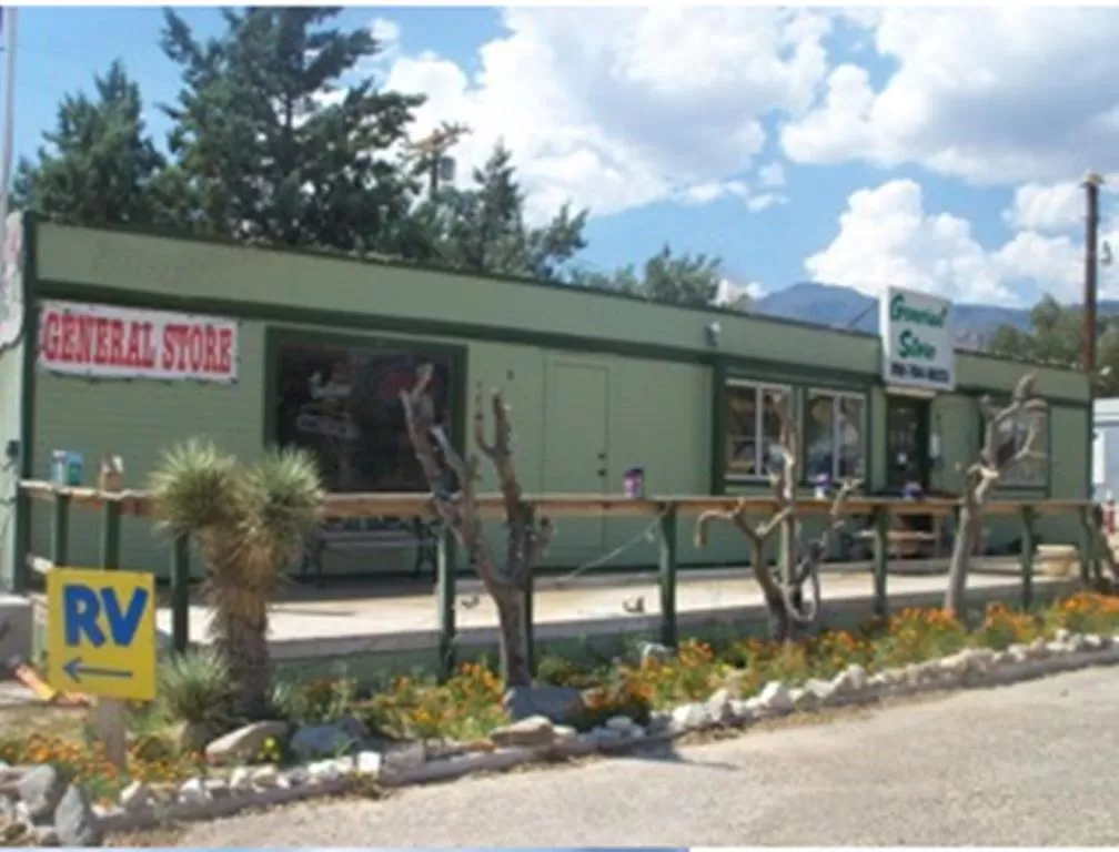 Olancha RV Park and Motel