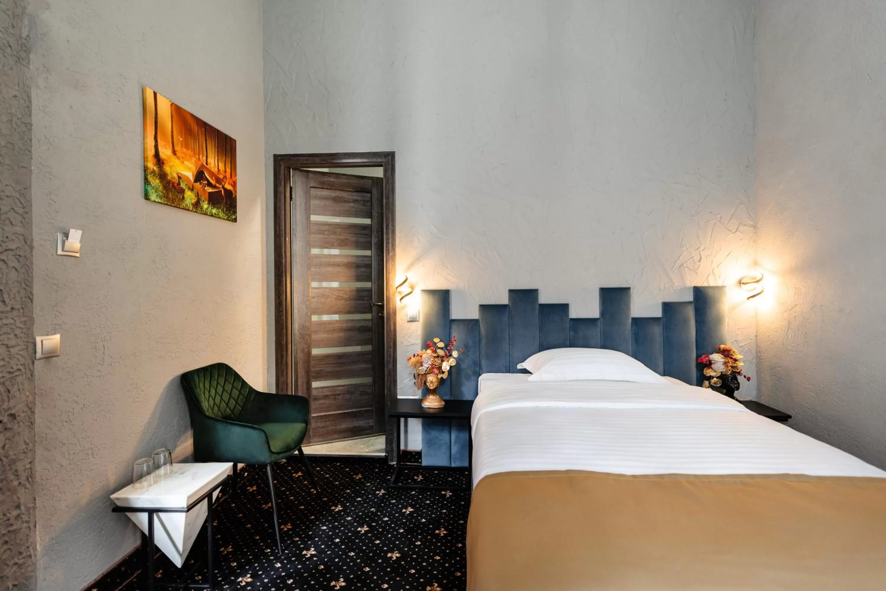 Photo of the whole room, Bed in Palace Bulevard Inn