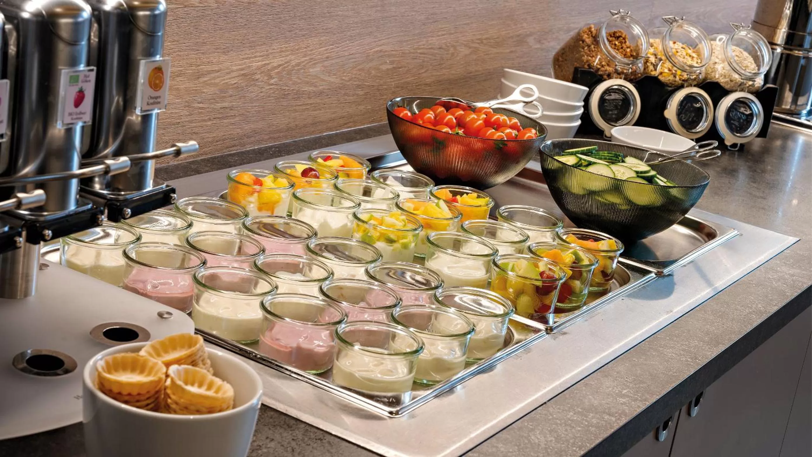 Buffet breakfast in Hey Lou Hotel Monheim am Rhein