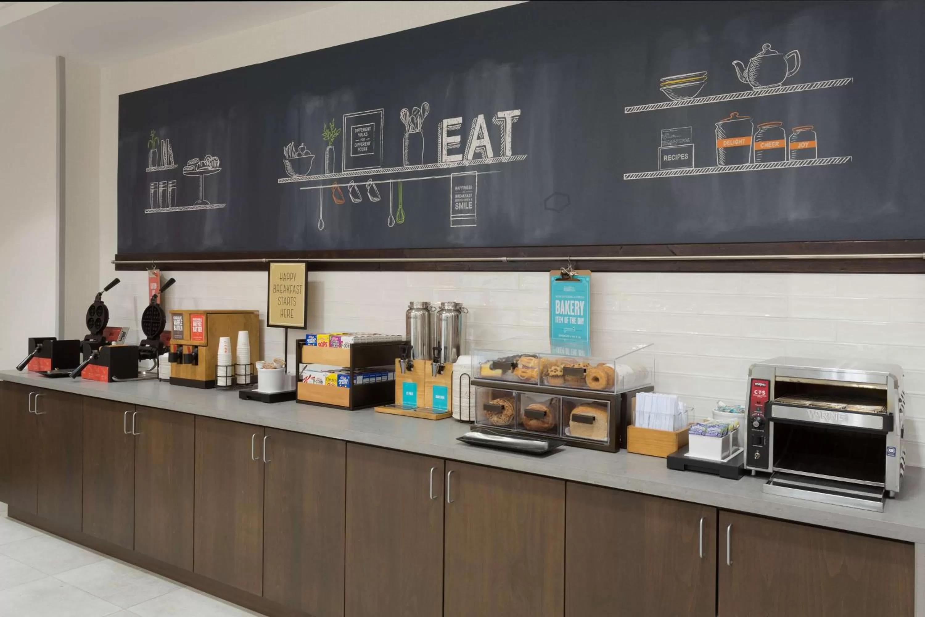 Breakfast in Hampton Inn & Suites Fort Lauderdale - Miramar