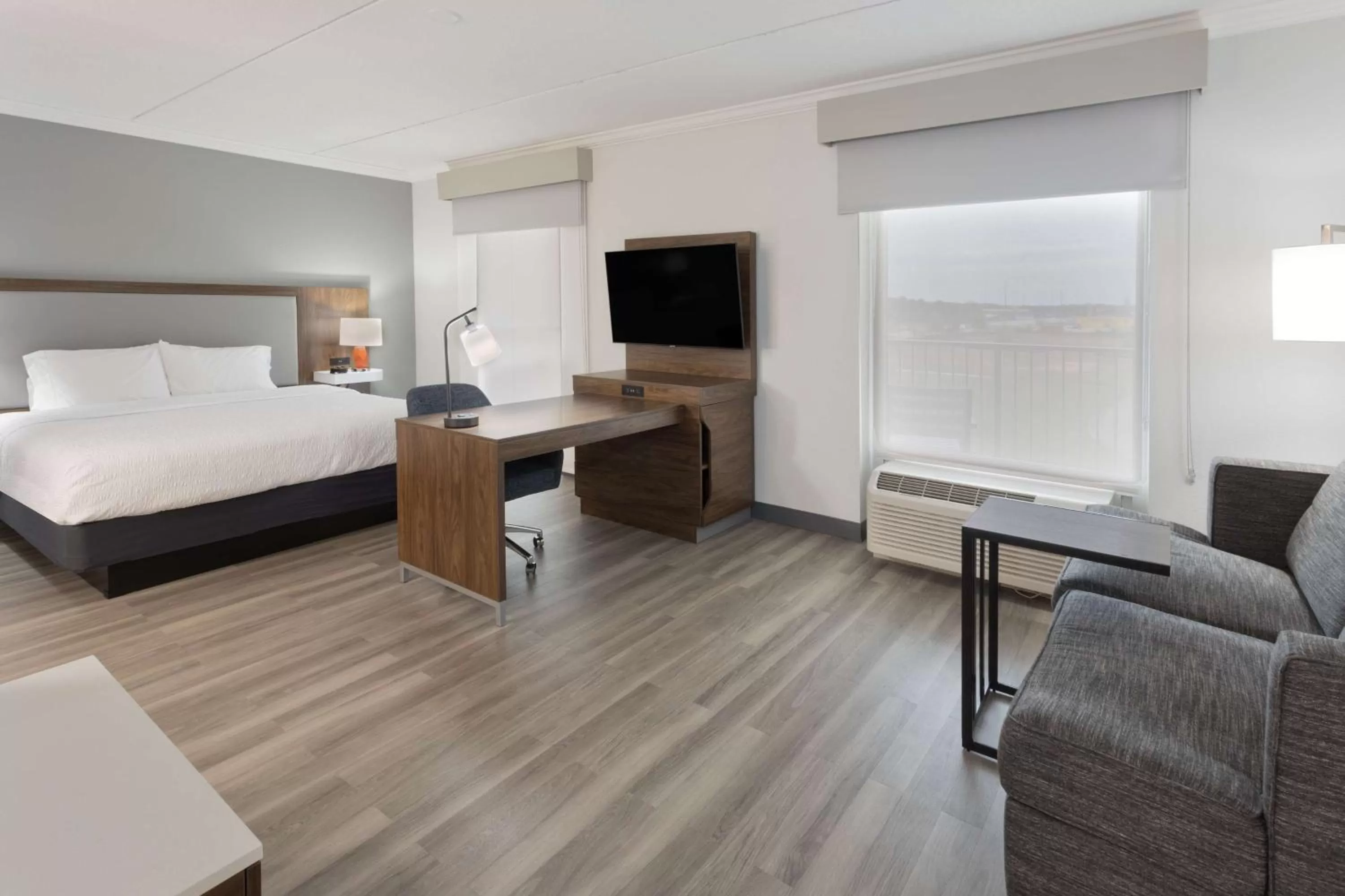 Living room, Bed in Hampton Inn & Suites Lanett/West Point