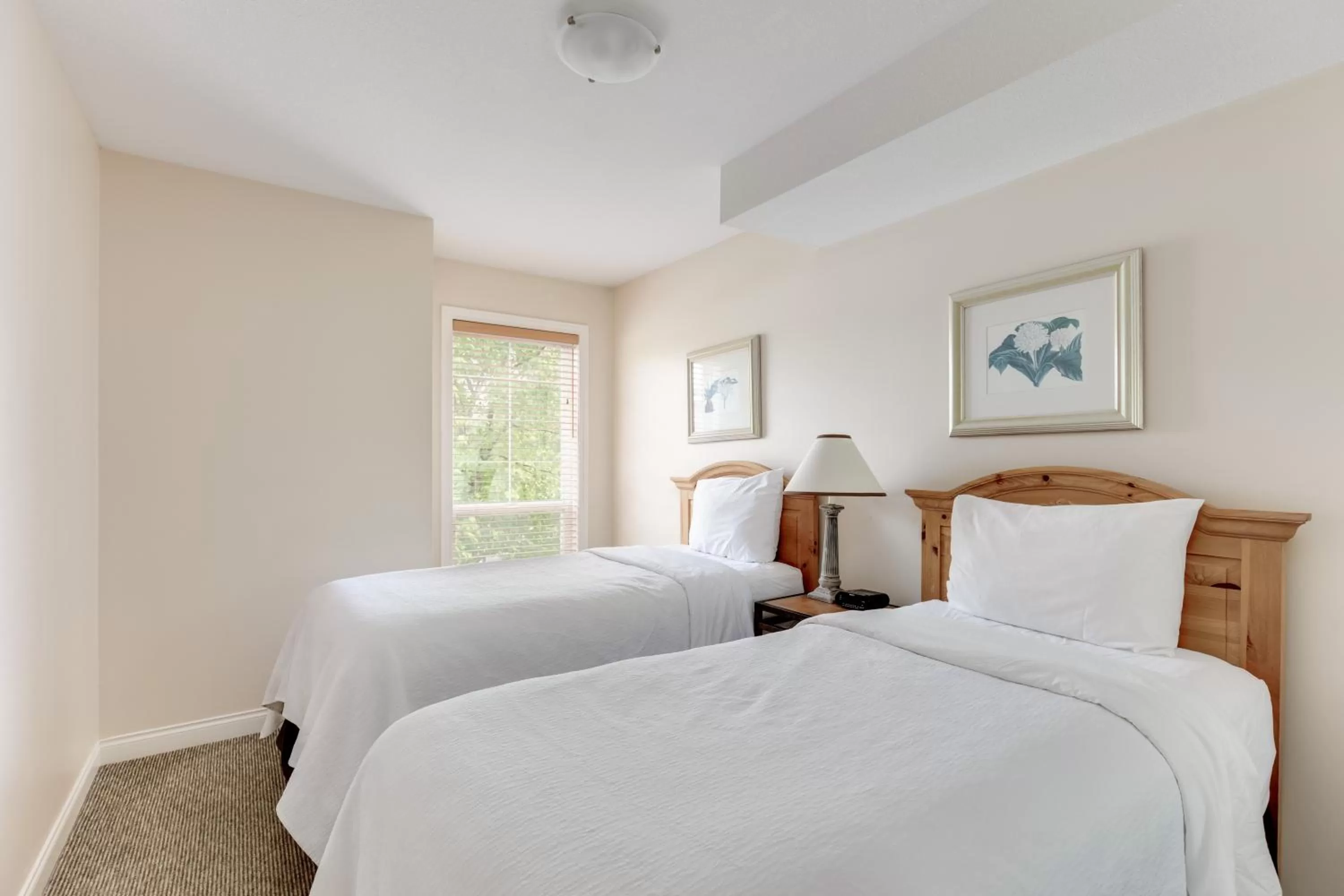 Bedroom, Bed in Manteo at Eldorado Resort