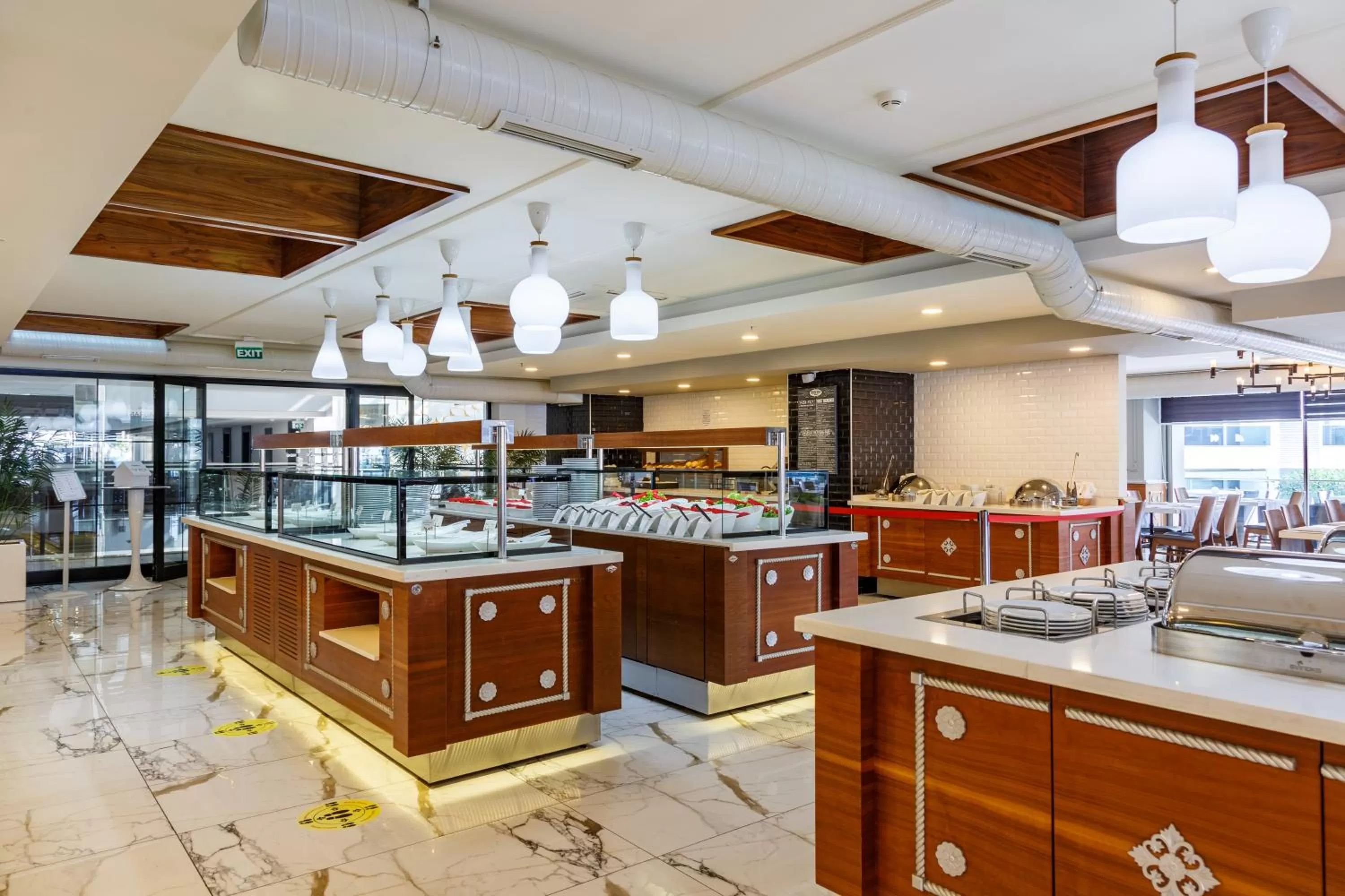 Restaurant/places to eat in Sunprime C-Lounge - Adult Only