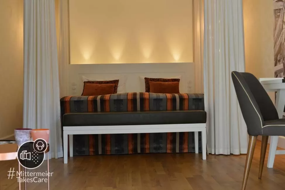 Photo of the whole room in Villa Mittermeier, Hotellerie & Restaurant