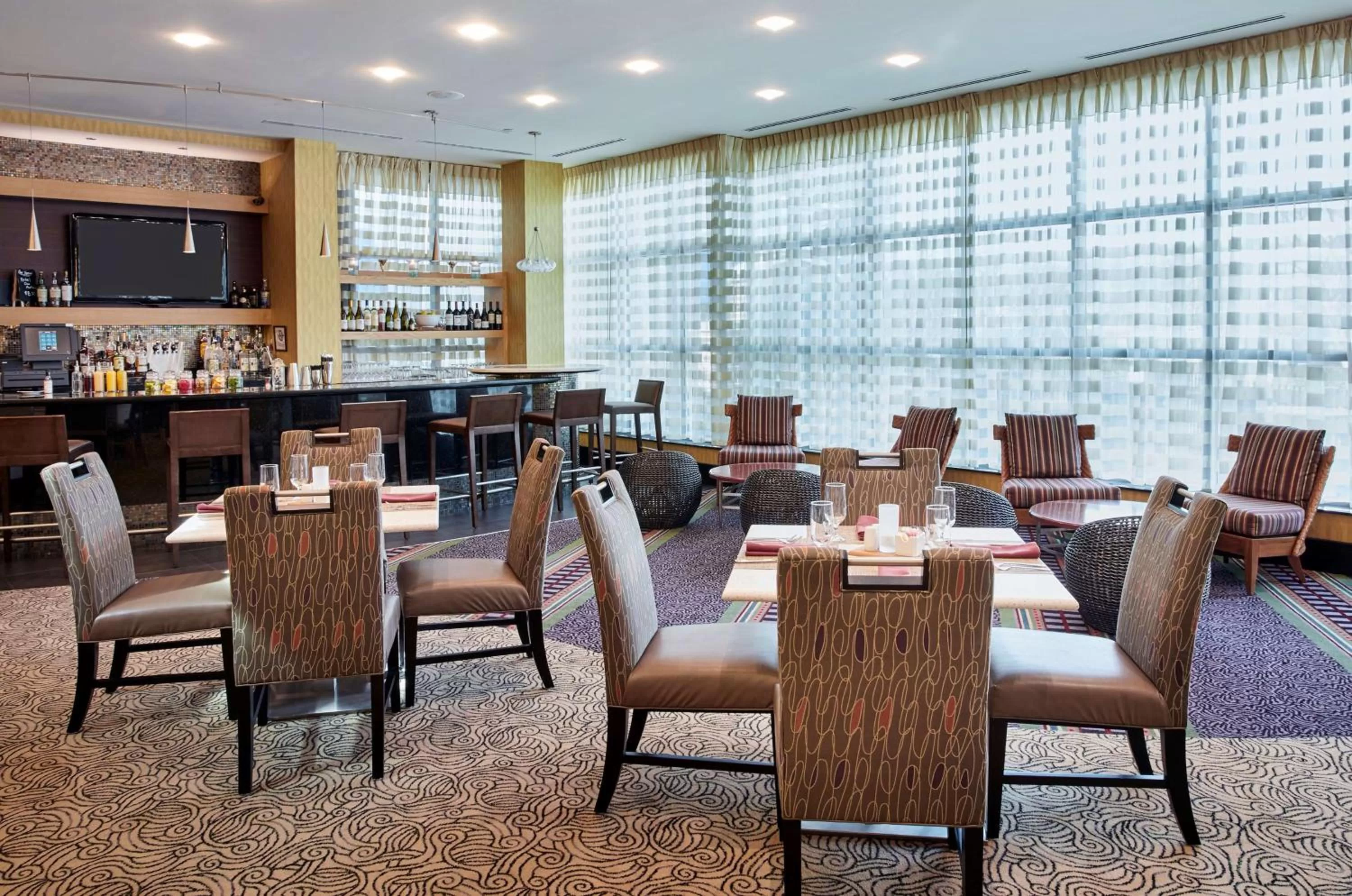 Restaurant/places to eat in Hilton Garden Inn Rockville - Gaithersburg
