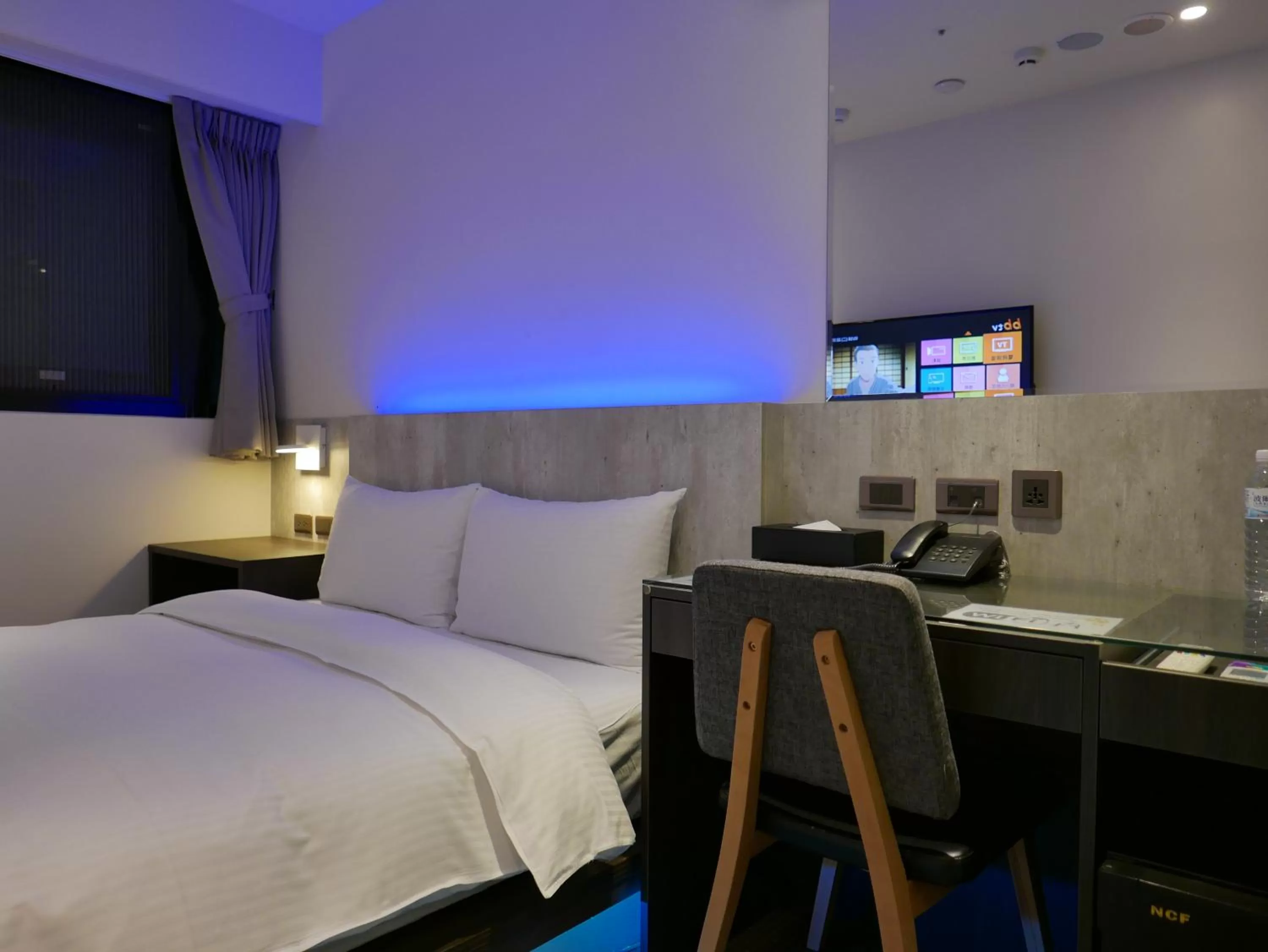 Bed in 泊居旅店二館 Oursinn Hotel 2