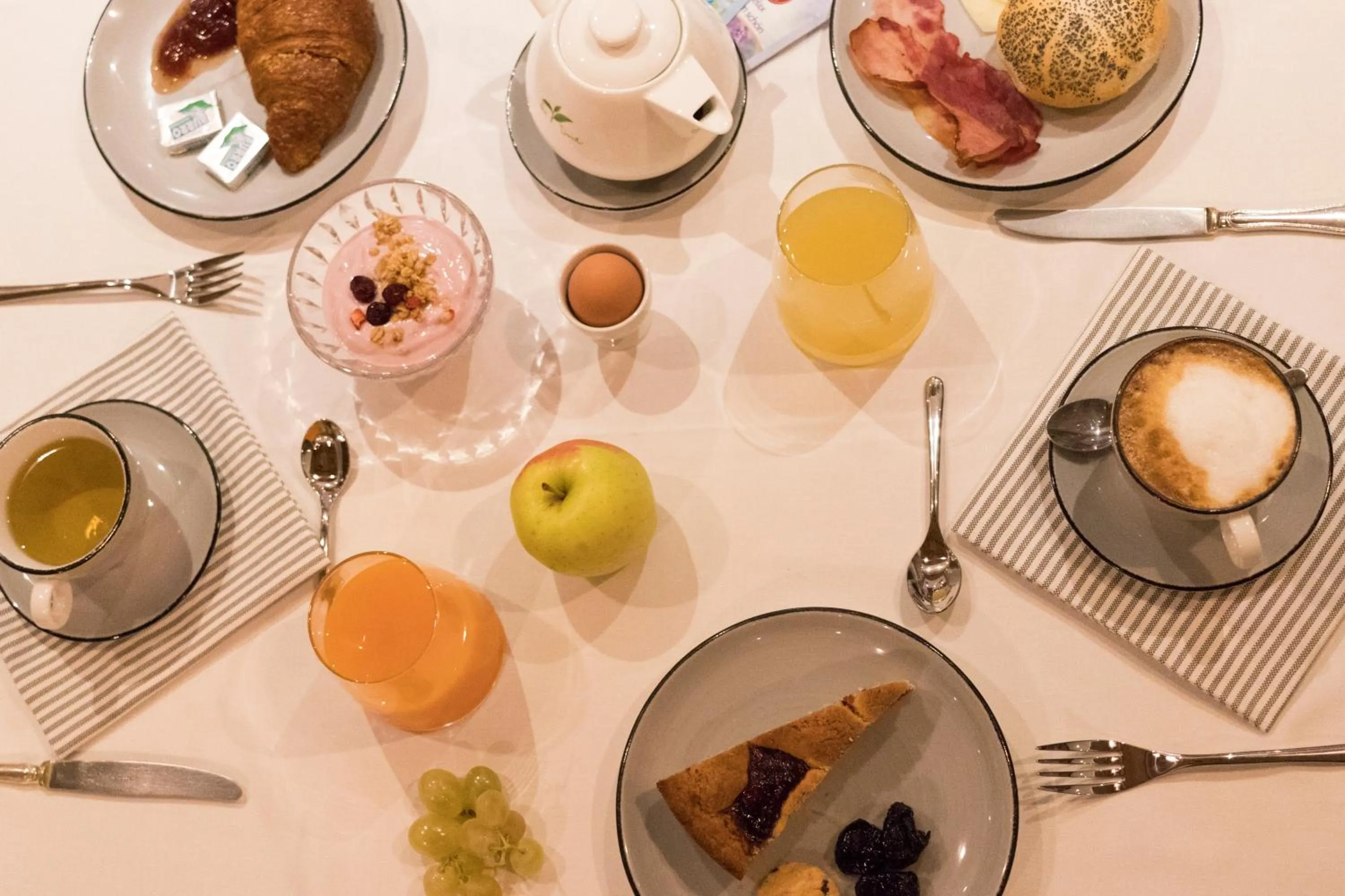 Restaurant/places to eat in Hotel Rosengarten